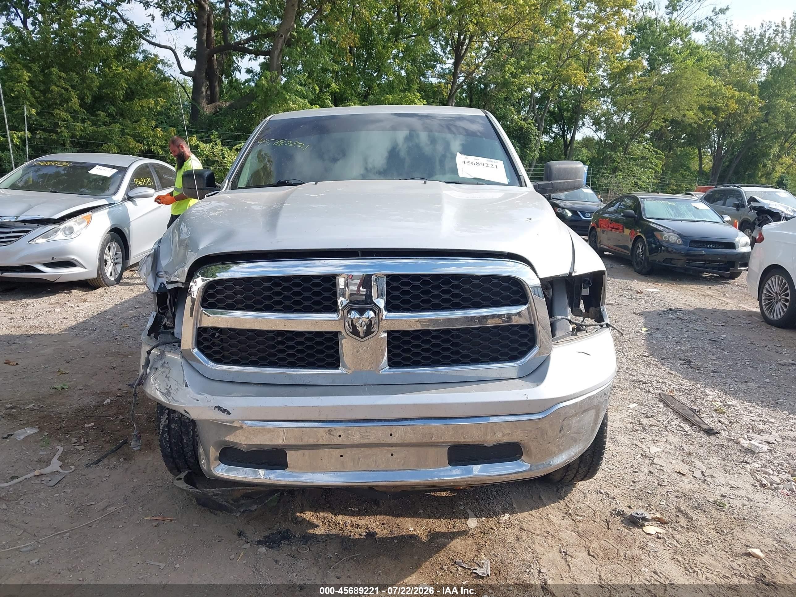 2015 Ram 1500 Slt Silver vin: 1C6RR7GG3FS531366