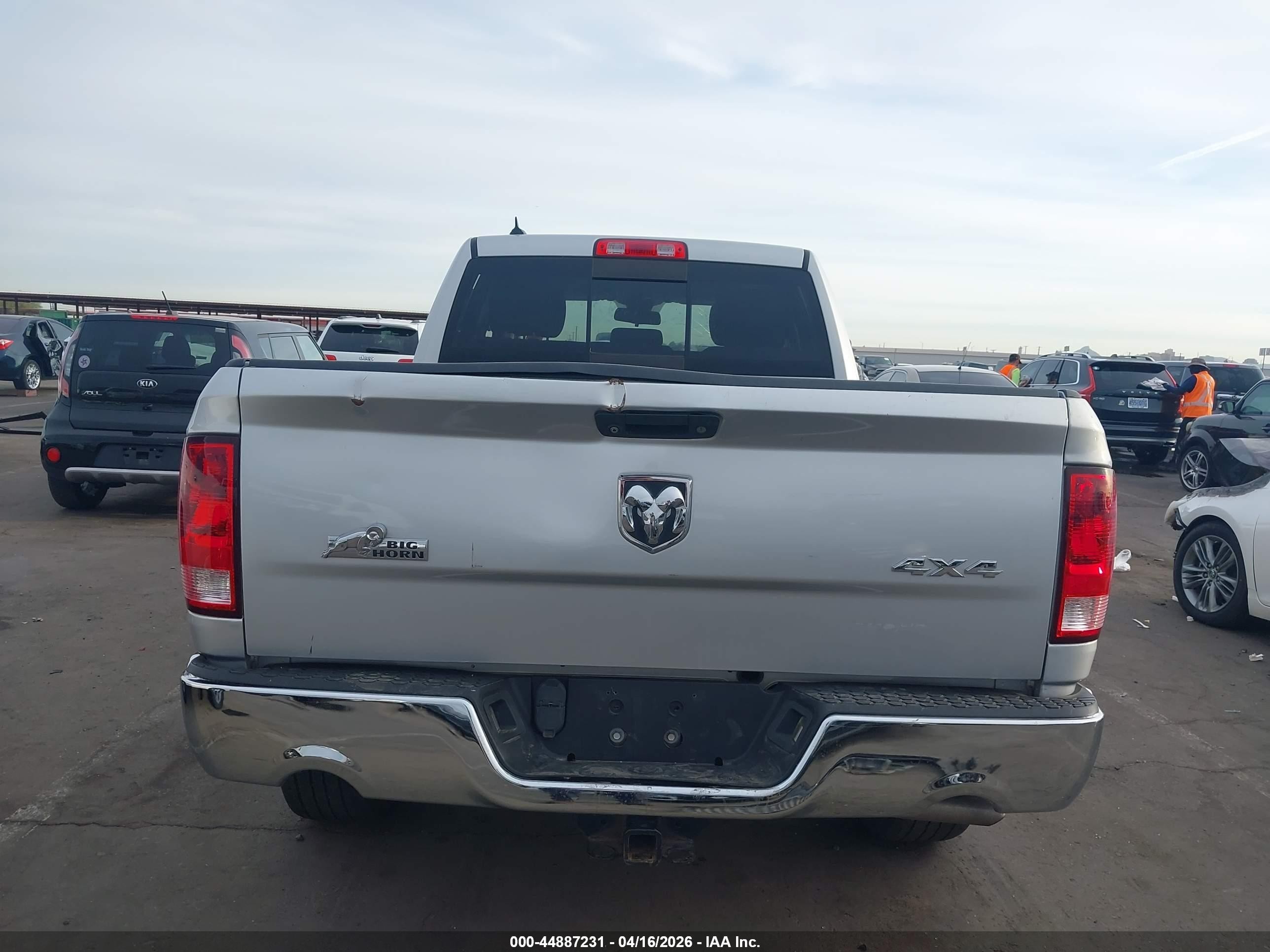 2014 Ram 1500 Big Horn Silver vin: 1C6RR7GG4ES134425