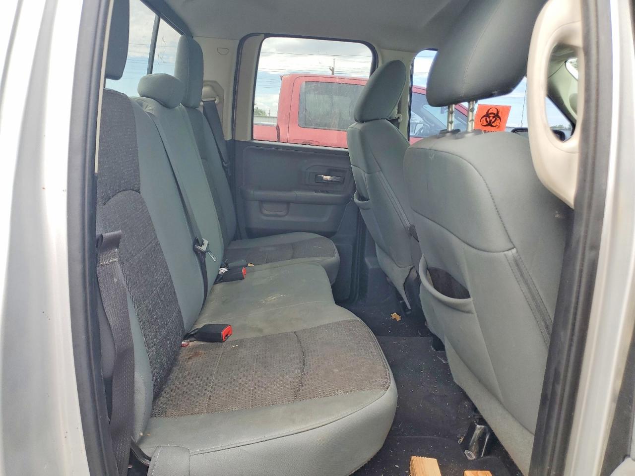 2015 Ram 1500 Slt Серебряный vin: 1C6RR7GG5FS660144