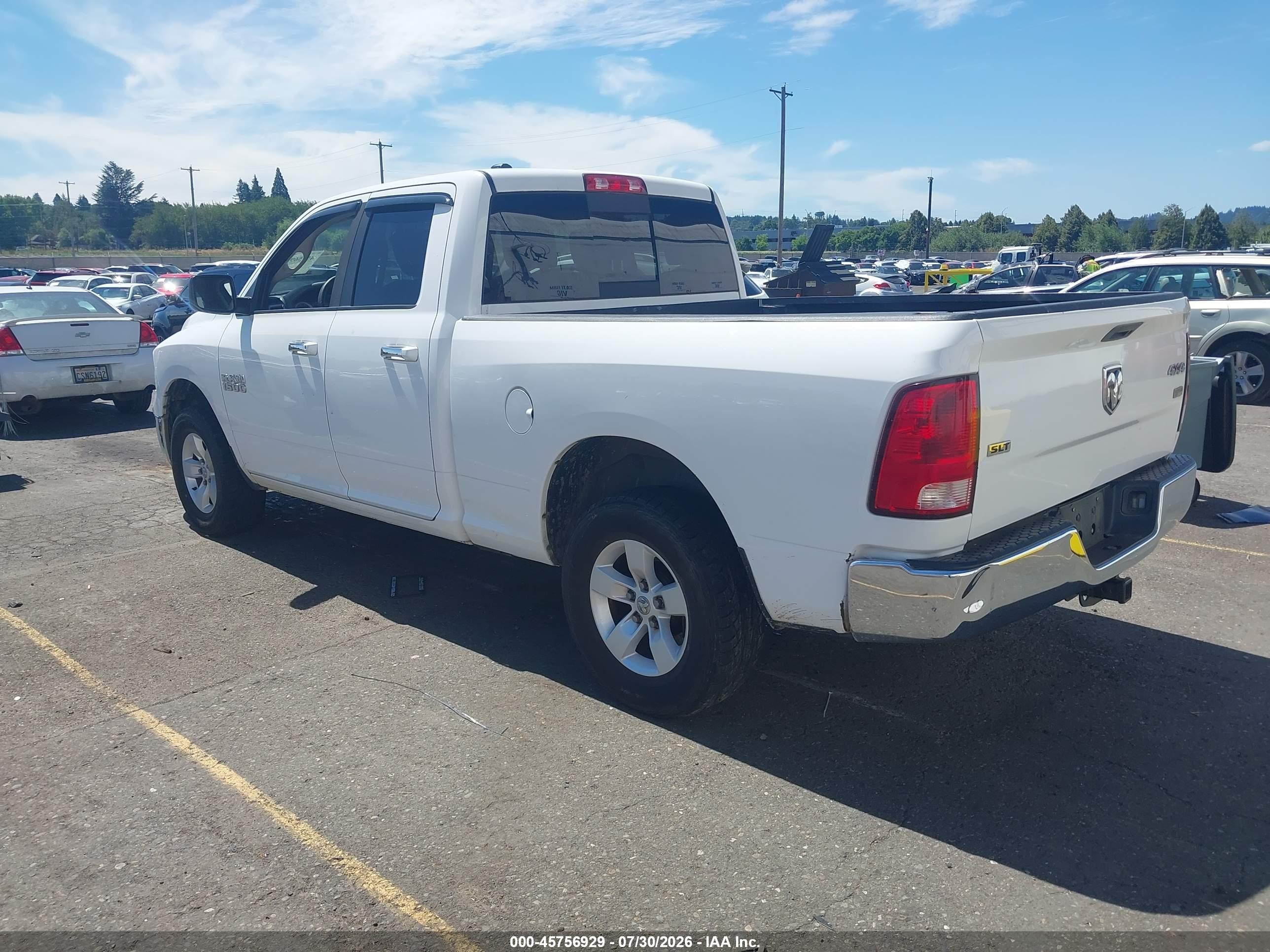 2015 Ram 1500 Slt Белый vin: 1C6RR7GG5FS693905