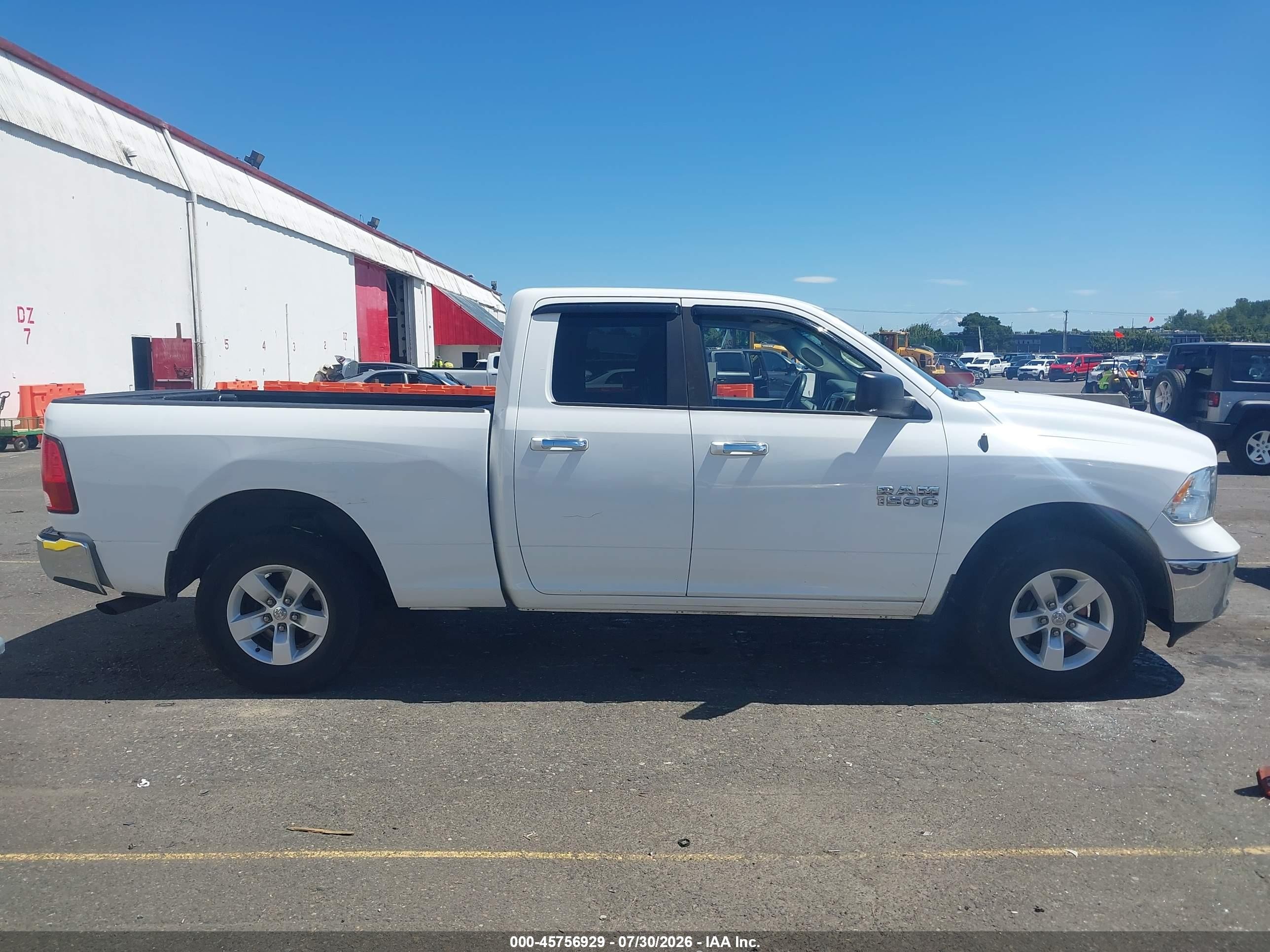2015 Ram 1500 Slt Белый vin: 1C6RR7GG5FS693905