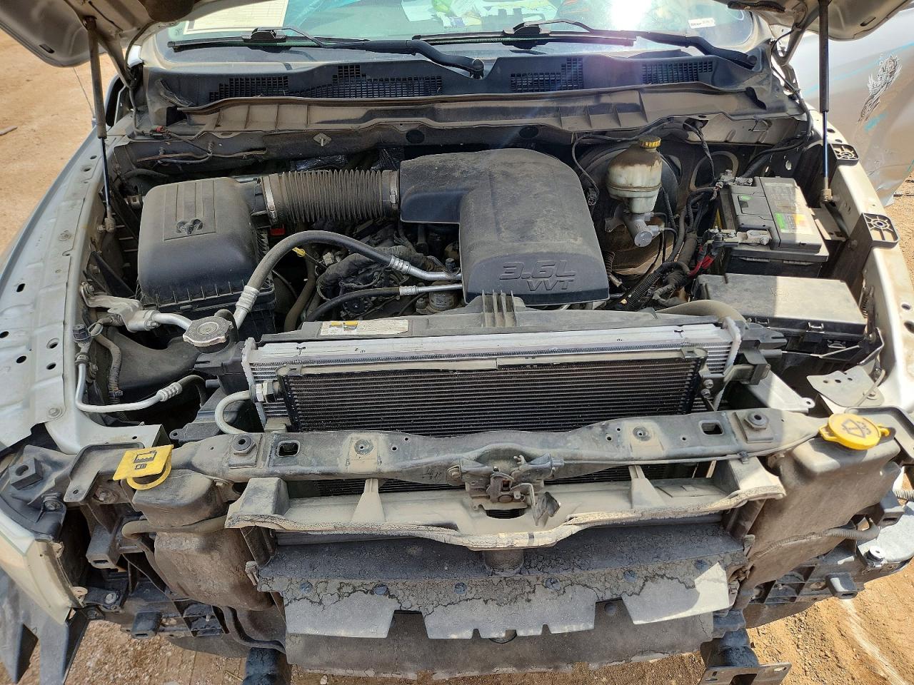 2014 Ram 1500 Slt Silver vin: 1C6RR7GG6ES177308