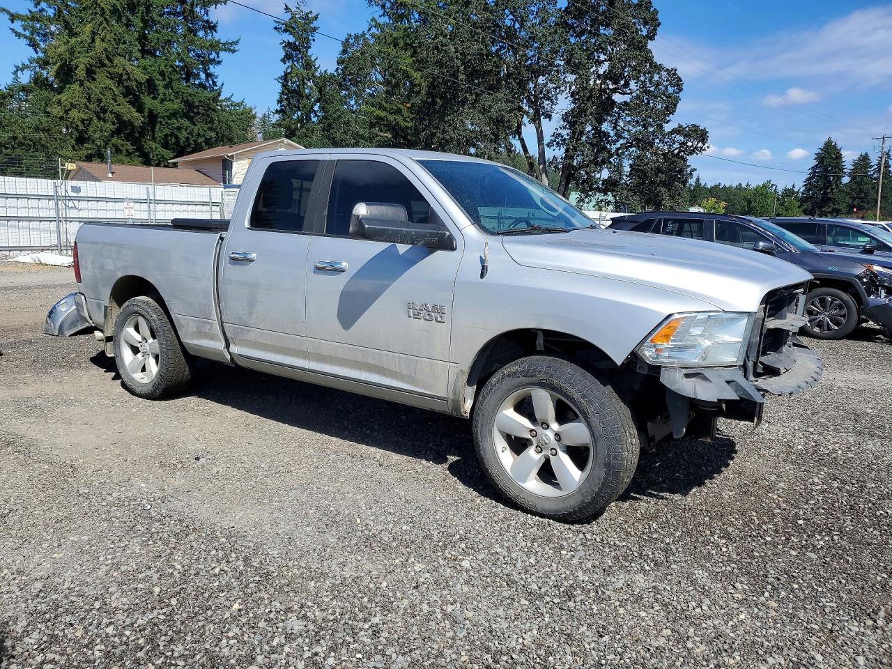 2015 Ram 1500 Slt Silver vin: 1C6RR7GG7FS605940