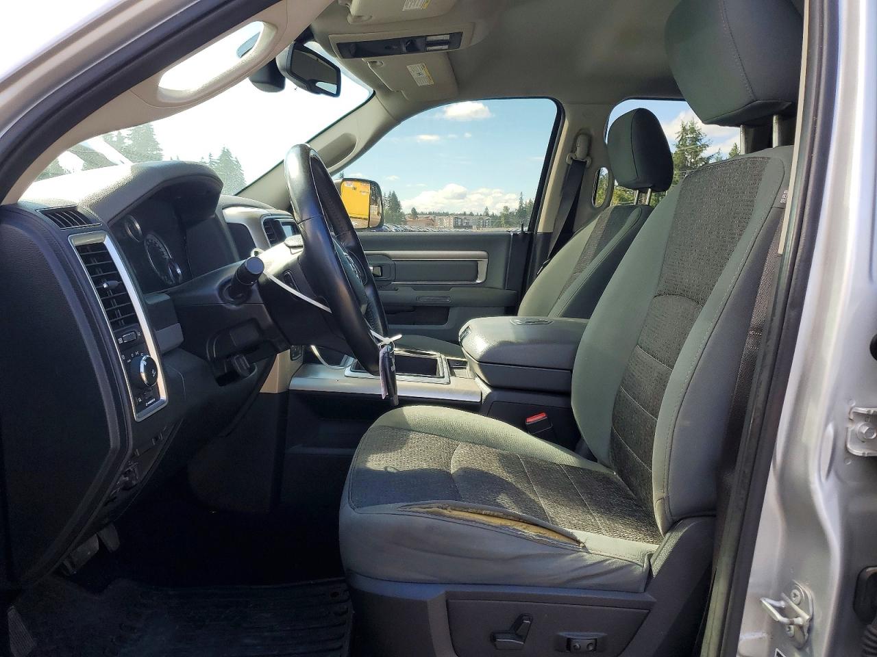 2015 Ram 1500 Slt Silver vin: 1C6RR7GG7FS605940