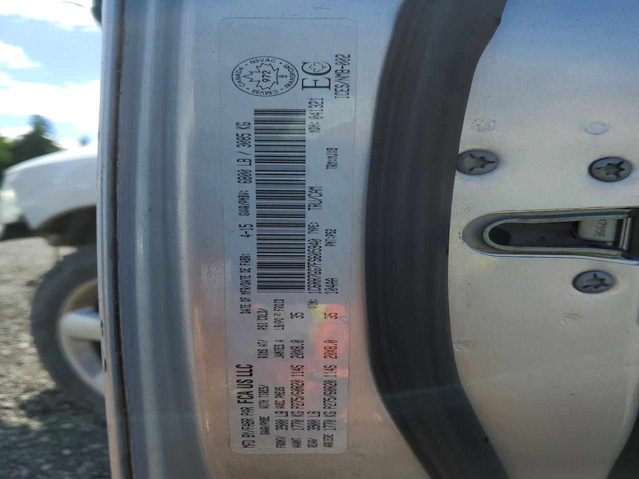 2015 Ram 1500 Slt Silver vin: 1C6RR7GG7FS605940
