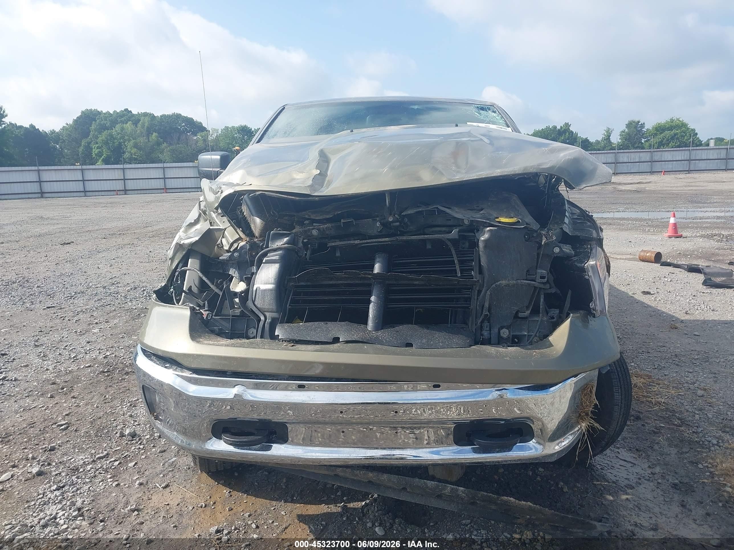 2013 Ram 1500 Slt Gold vin: 1C6RR7GG9DS701260