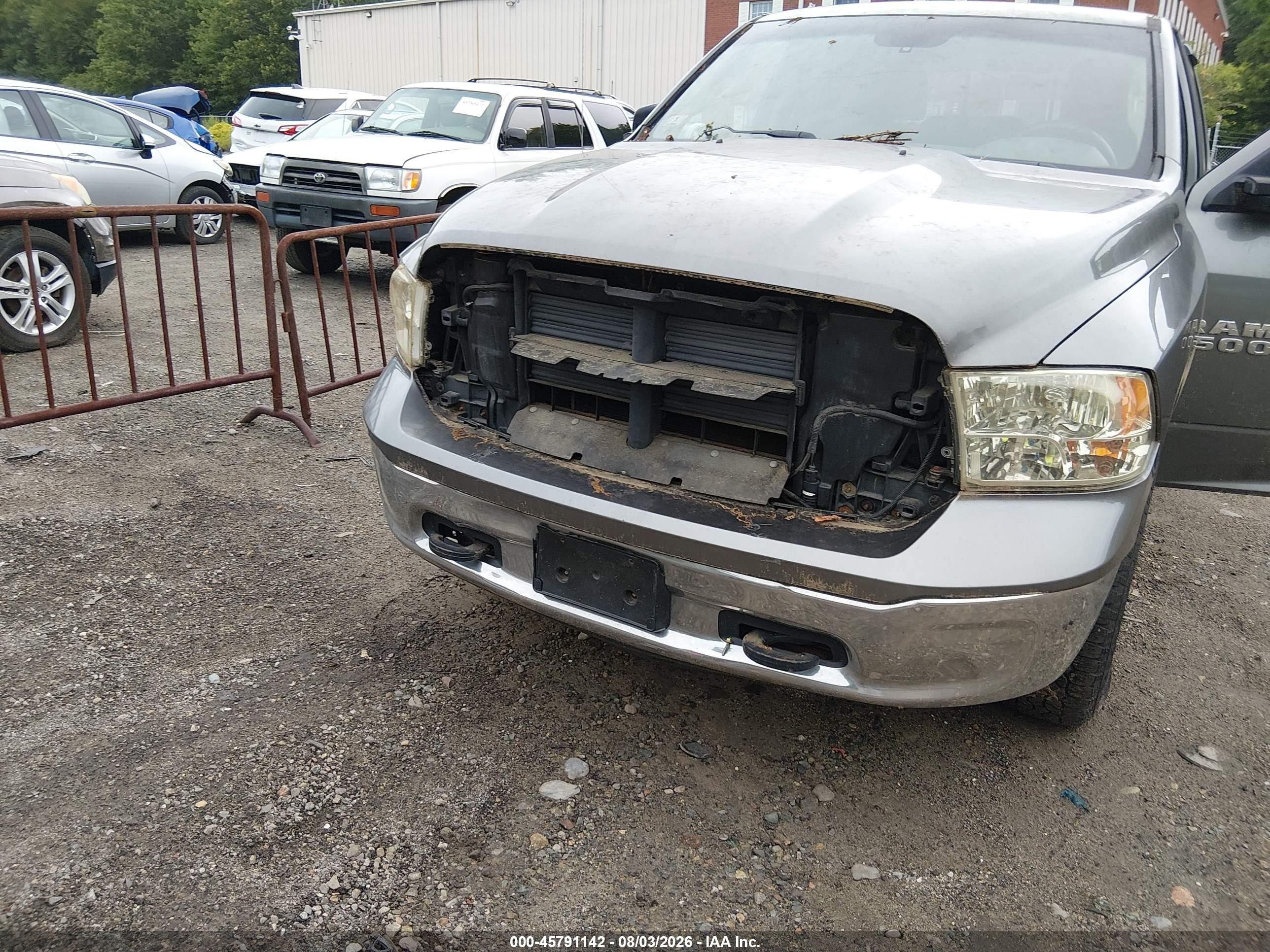2013 Ram 1500 Slt Серый vin: 1C6RR7GGXDS614161