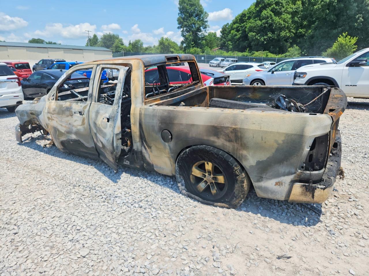 2014 Ram 1500 Slt Burn vin: 1C6RR7GGXES235050