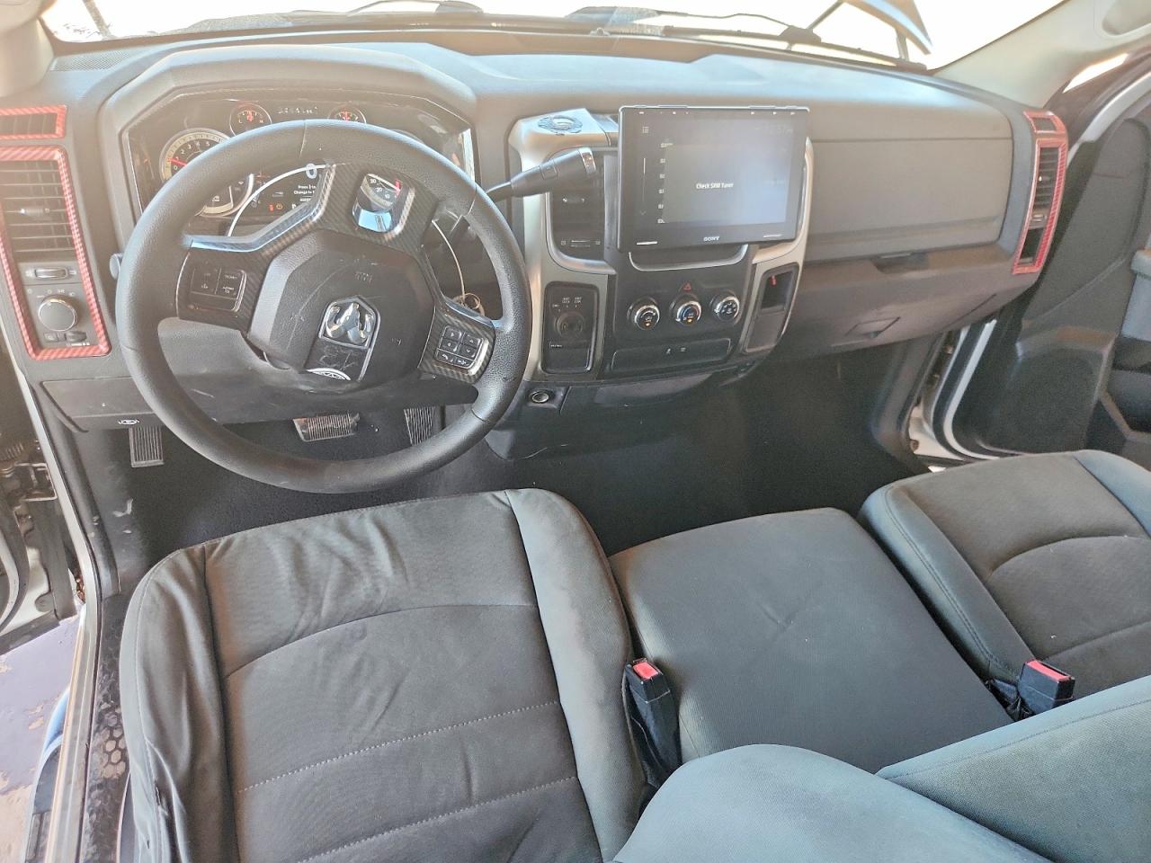 2013 Ram 1500 Slt Silver vin: 1C6RR7GP4DS657104