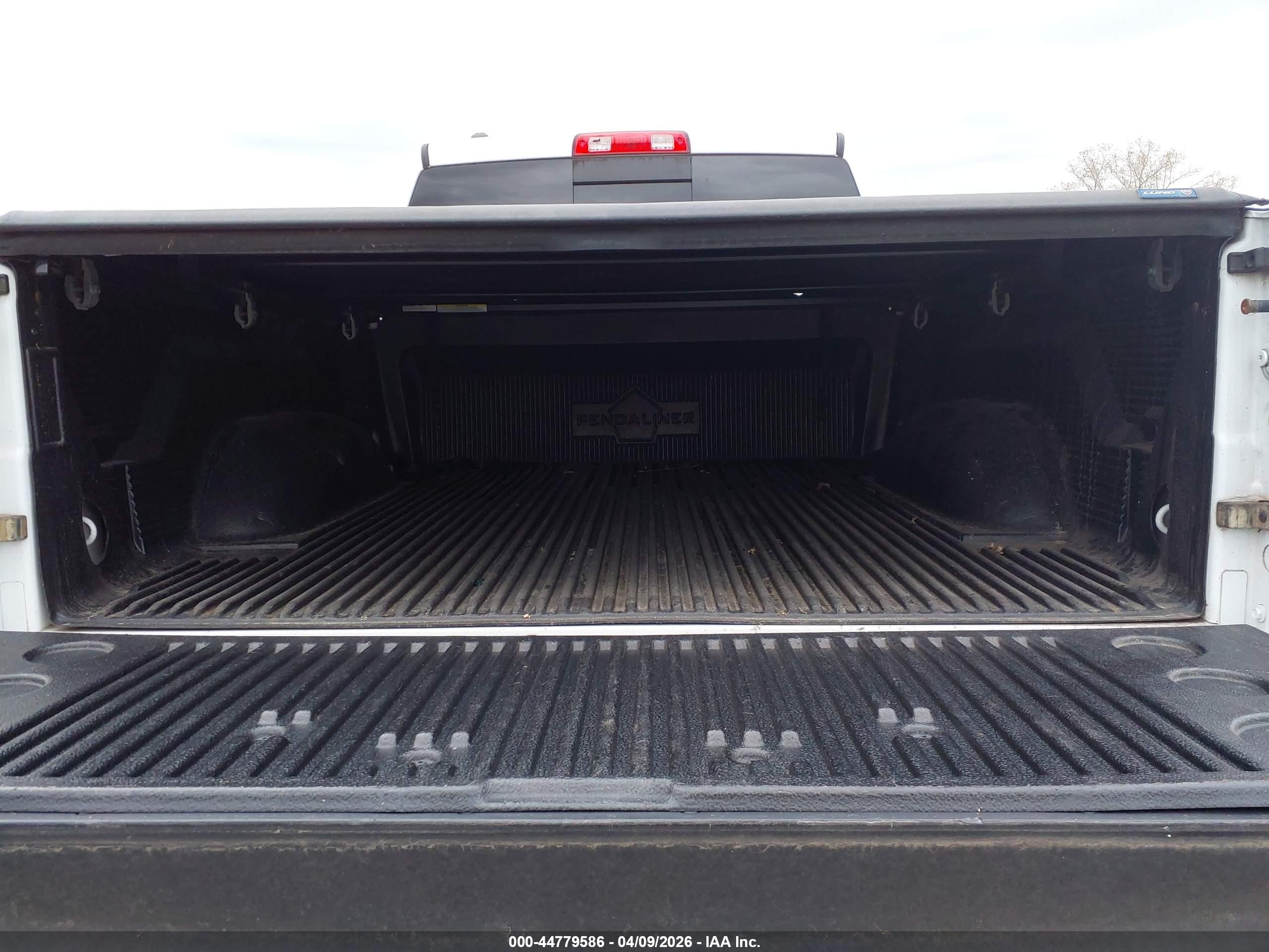 2013 Ram 1500 Slt White vin: 1C6RR7GP6DS512436