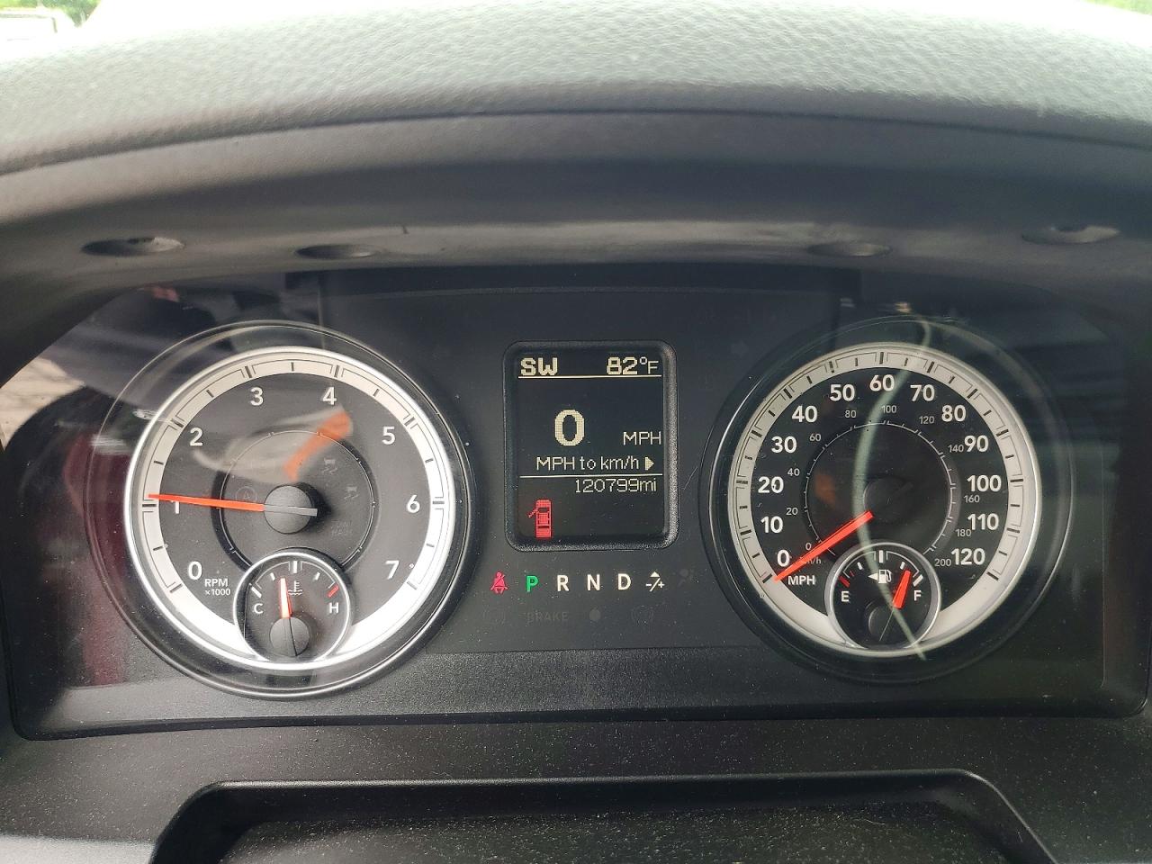 2014 Ram 1500 Slt Maroon vin: 1C6RR7GT0ES121281