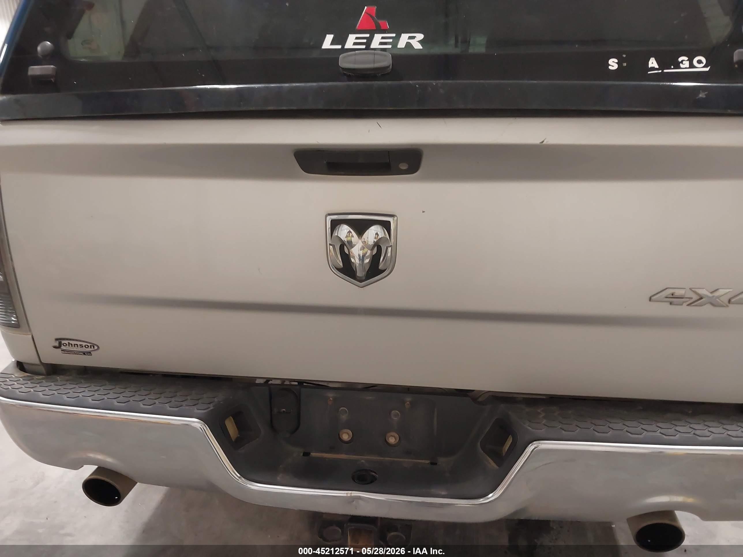 2014 Ram 1500 Big Horn Silver vin: 1C6RR7GT0ES325174