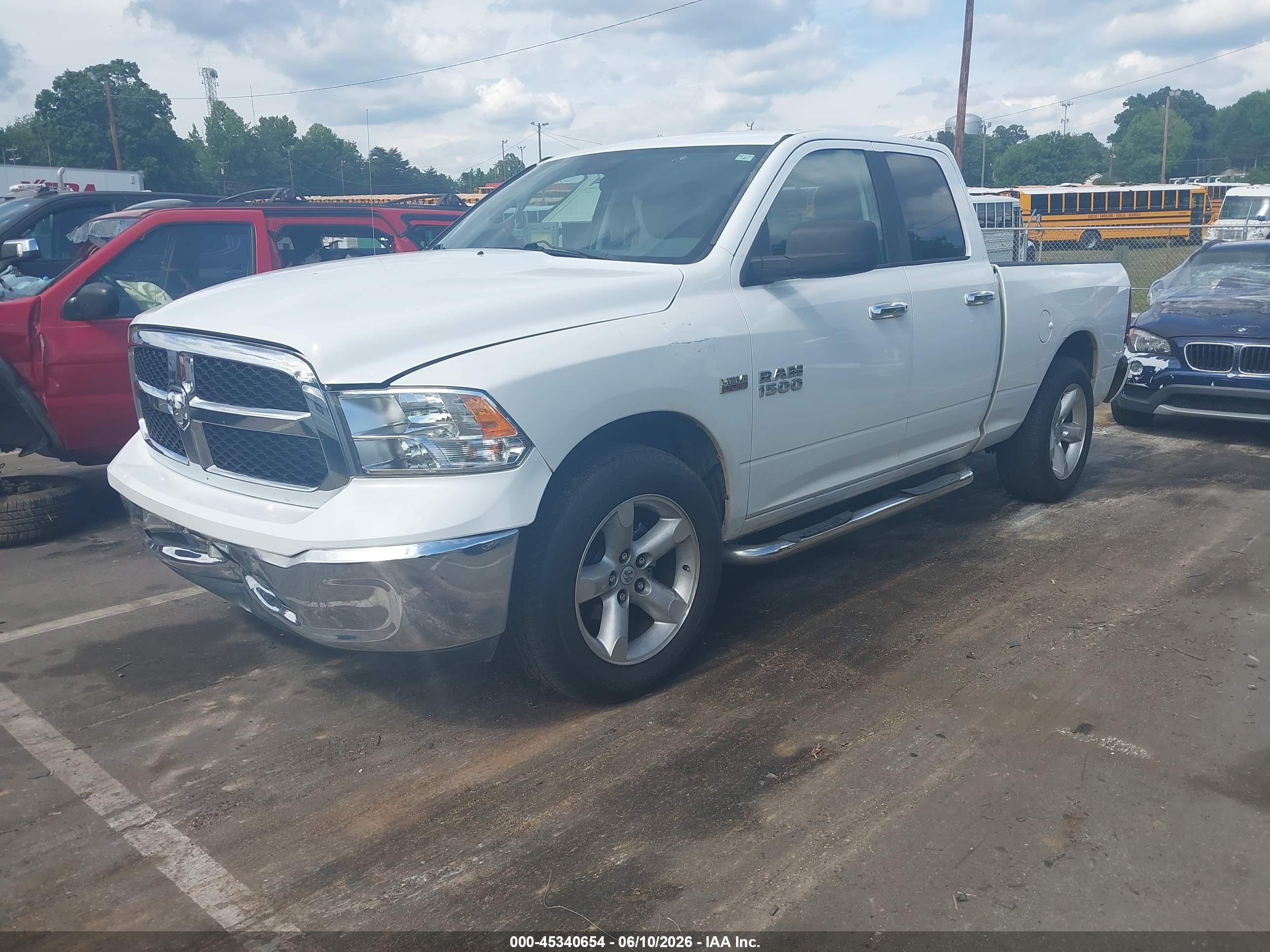2013 Ram 1500 Slt White vin: 1C6RR7GT1DS566322