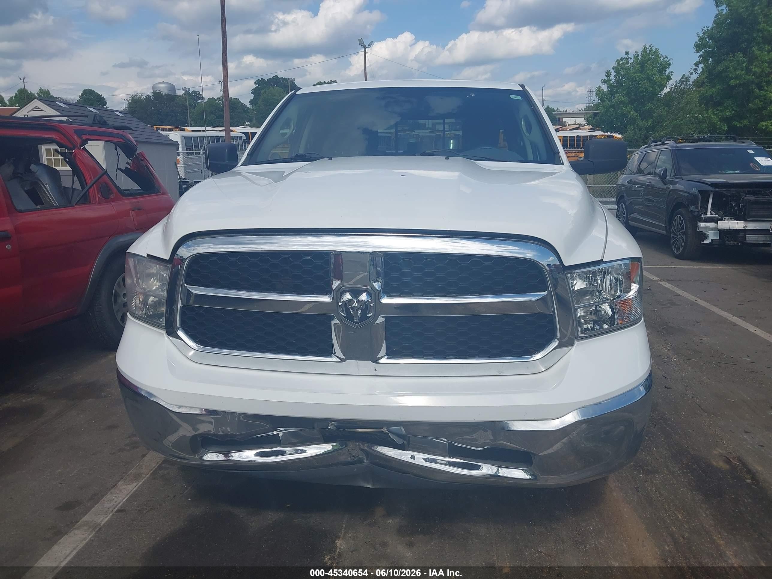 2013 Ram 1500 Slt White vin: 1C6RR7GT1DS566322