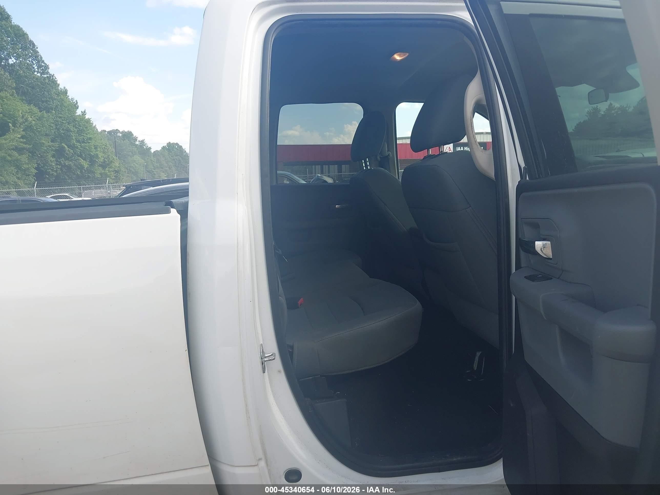 2013 Ram 1500 Slt White vin: 1C6RR7GT1DS566322
