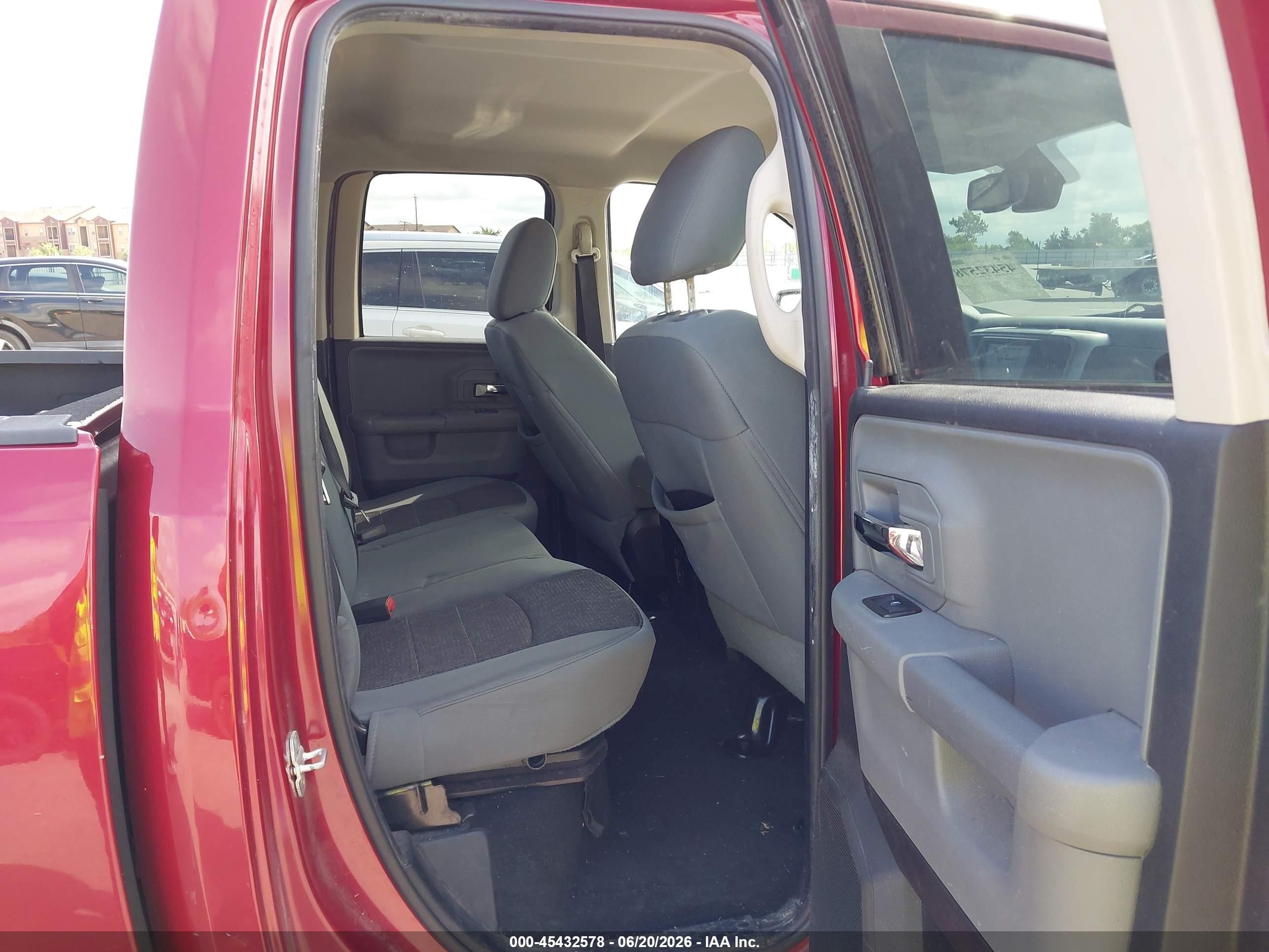 2013 Ram 1500 Lone Star Maroon vin: 1C6RR7GT1DS577658