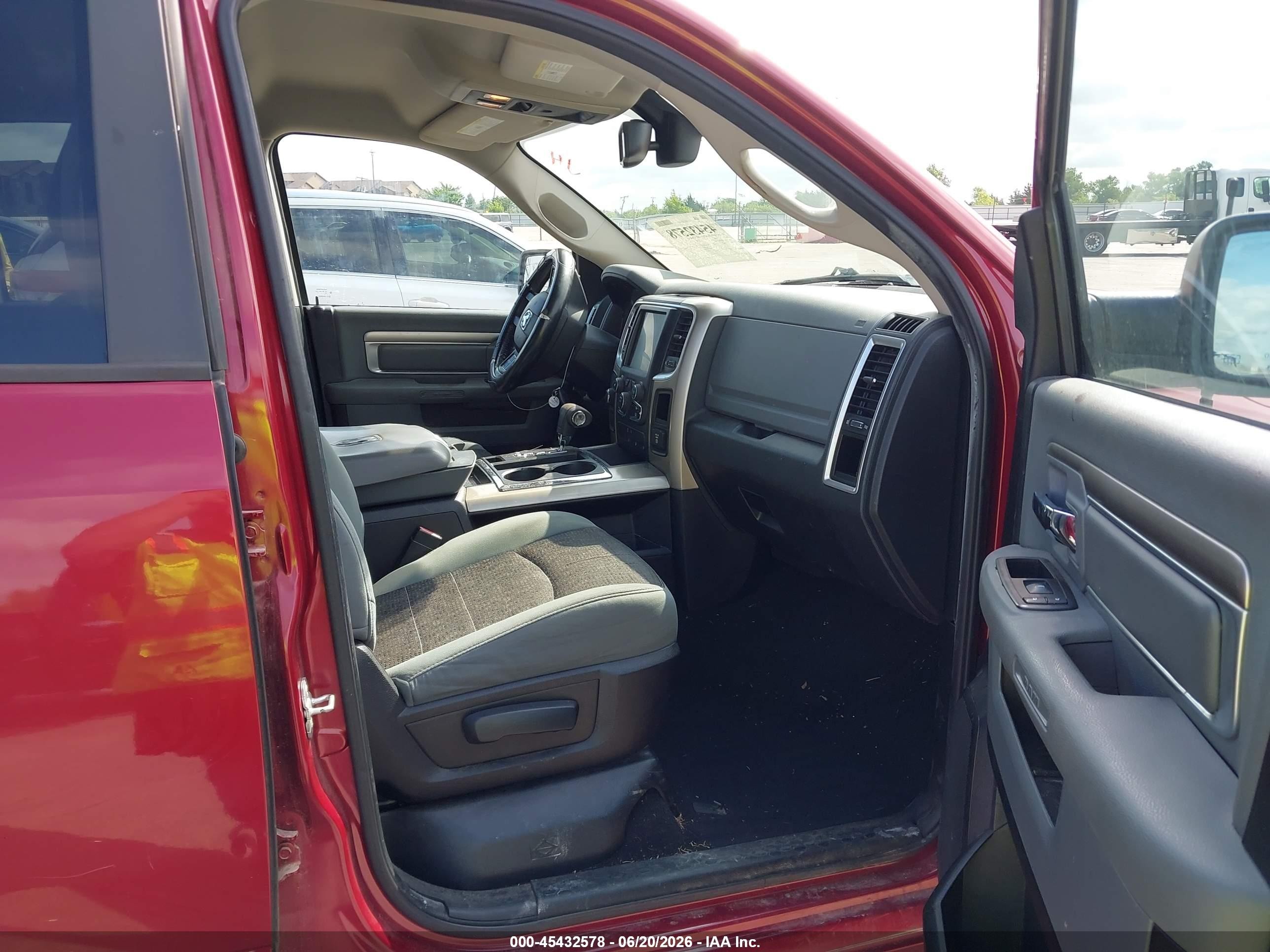 2013 Ram 1500 Lone Star Maroon vin: 1C6RR7GT1DS577658