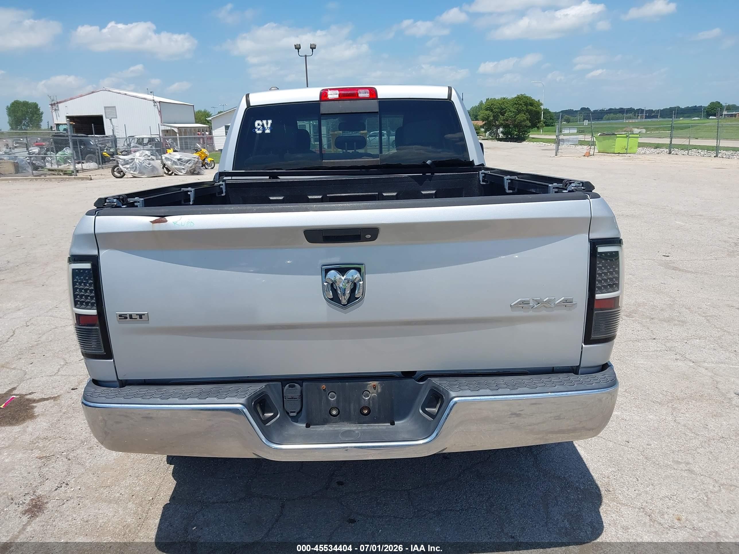 2014 Ram 1500 Slt Silver vin: 1C6RR7GT1ES139255