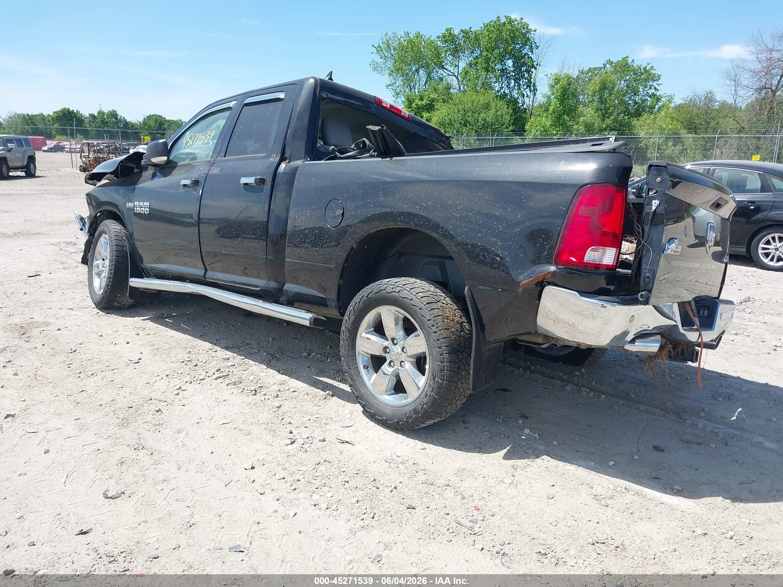 2017 Ram 1500 Big Horn  4x4 6'4 Box Gray vin: 1C6RR7GT1HS770253