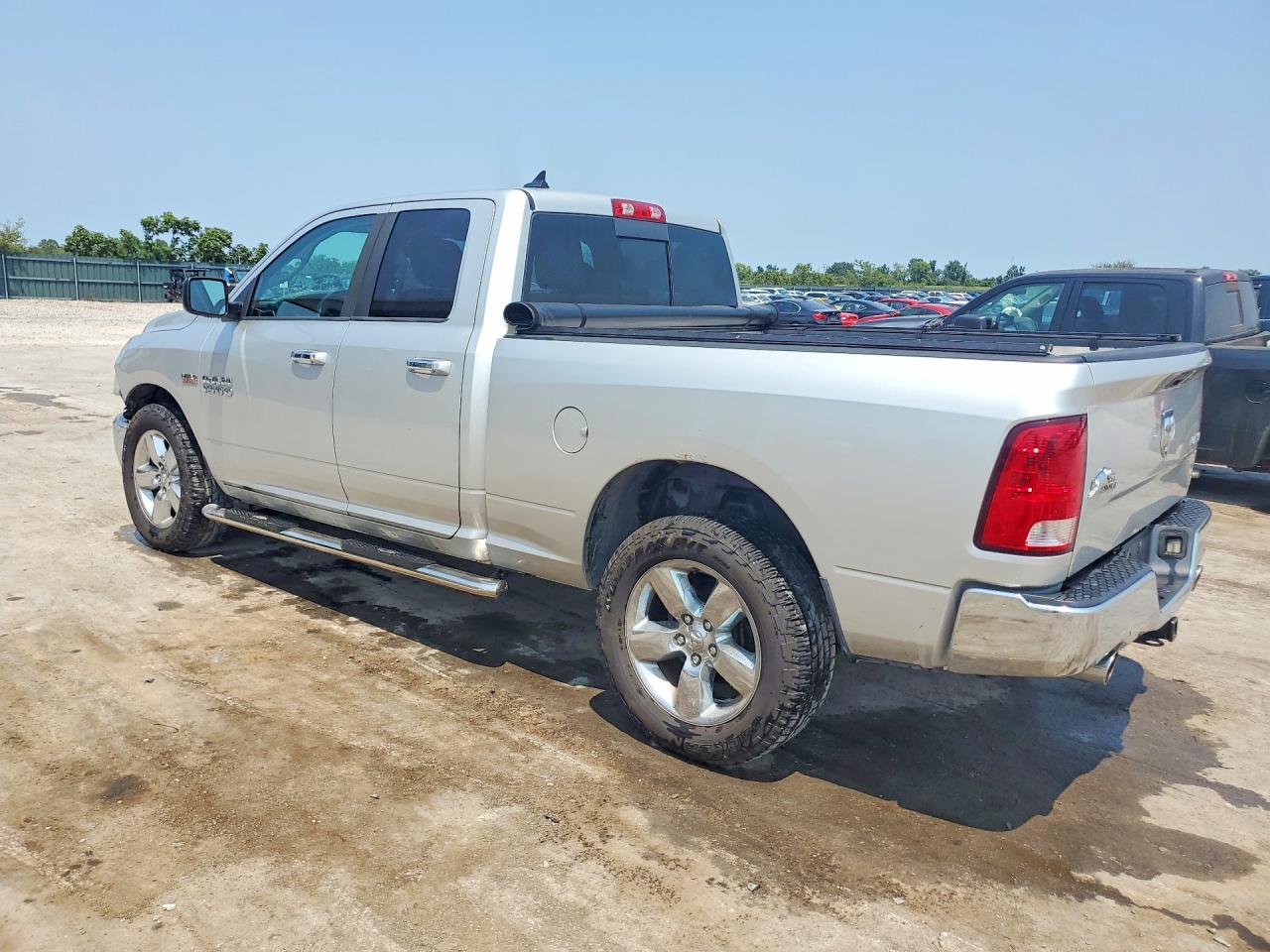 2014 Ram 1500 Slt Silver vin: 1C6RR7GT2ES106443
