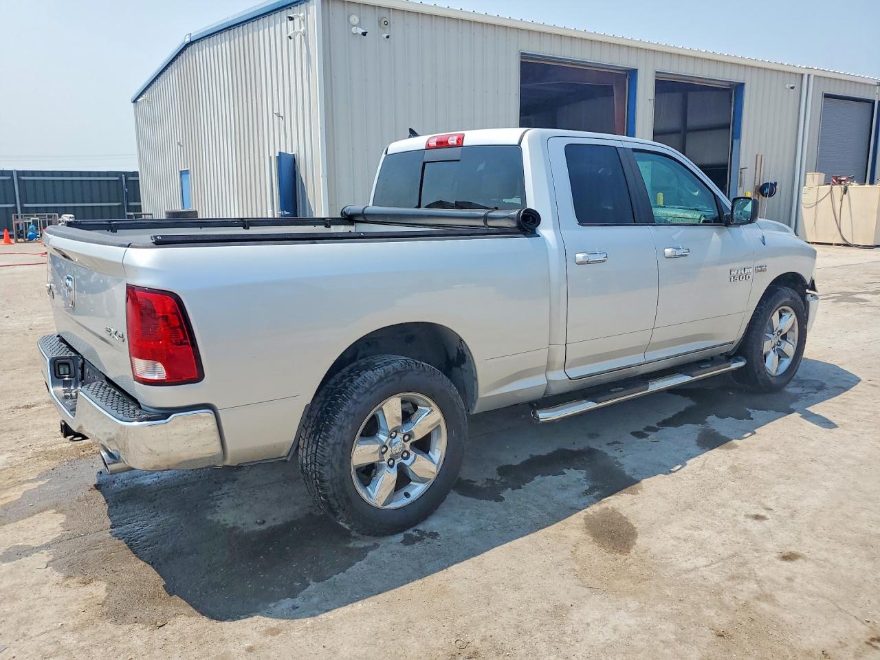 2014 Ram 1500 Slt Silver vin: 1C6RR7GT2ES106443