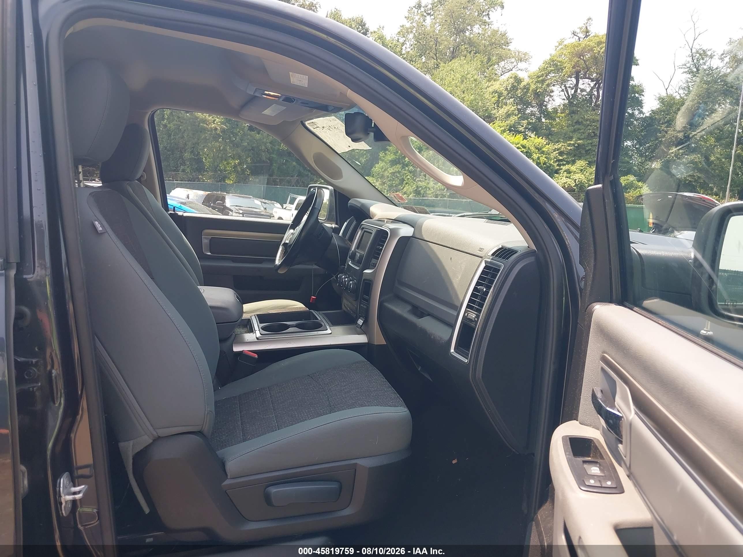 2014 Ram 1500 Big Horn Gray vin: 1C6RR7GT2ES386350