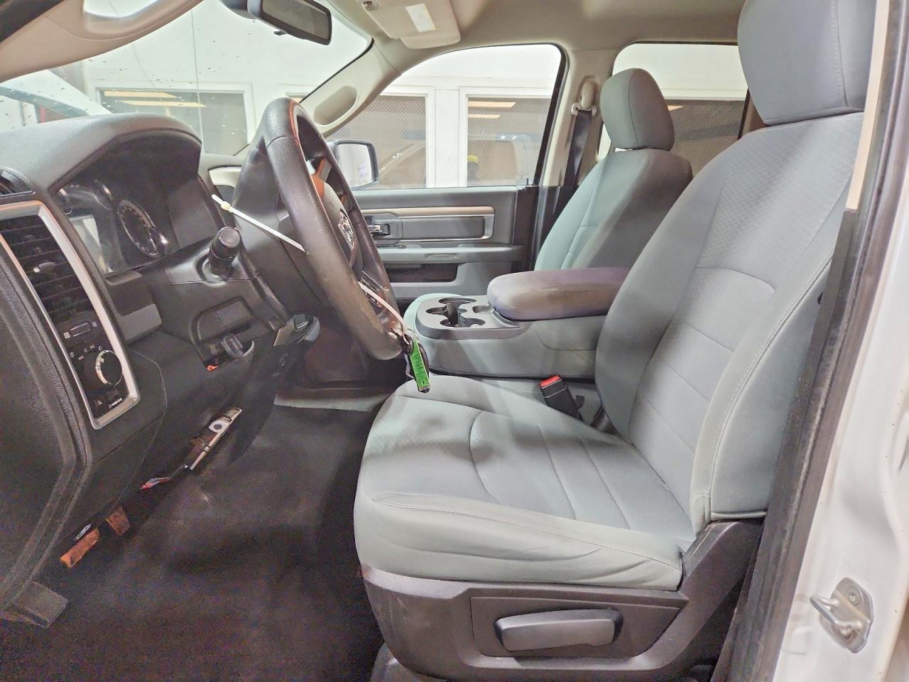 2013 Ram 1500 Slt White vin: 1C6RR7GT3DS675042