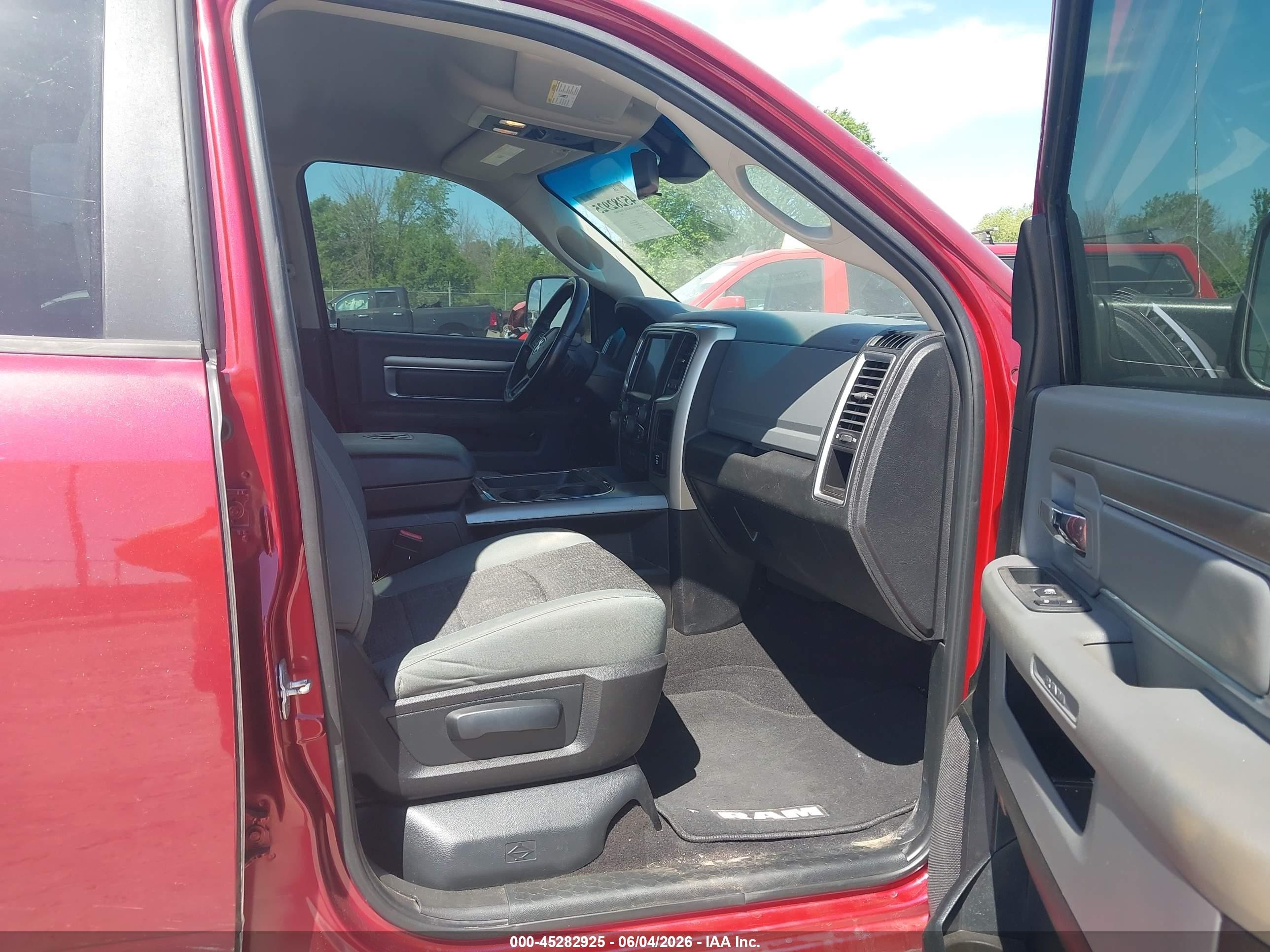 2014 Ram 1500 Big Horn Красный vin: 1C6RR7GT3ES400546