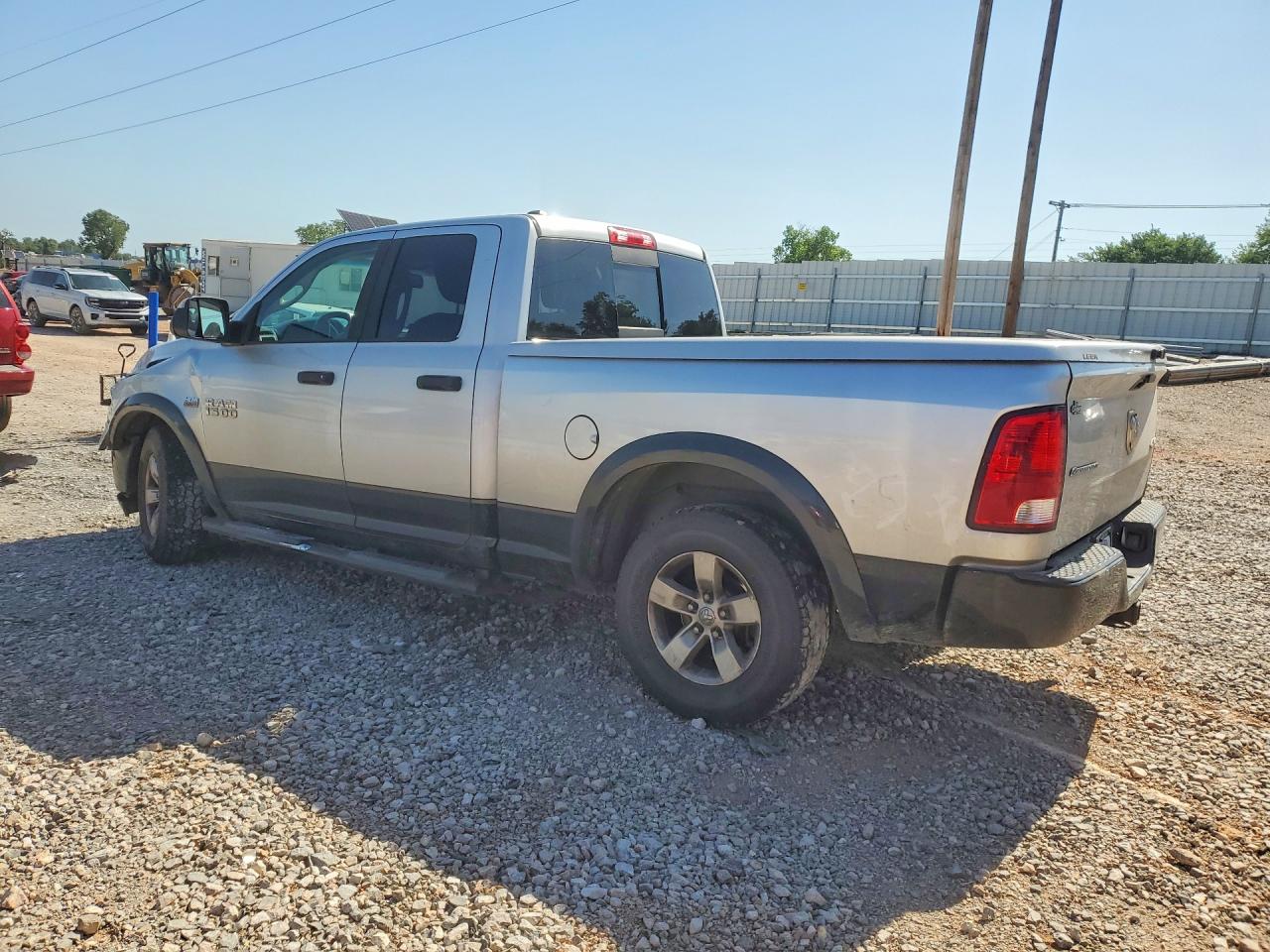 2015 Ram 1500 Slt Silver vin: 1C6RR7GT3FS560203