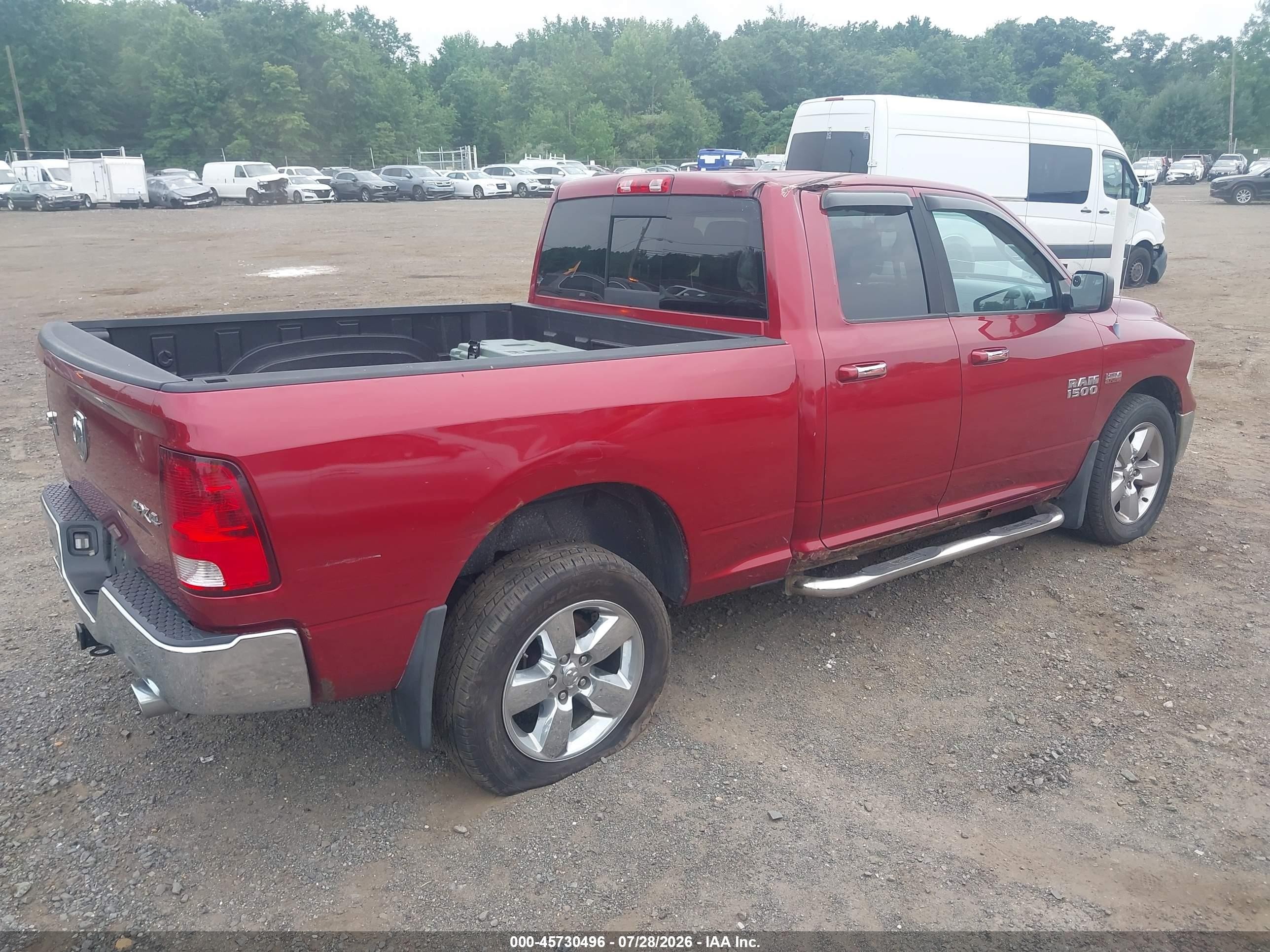 2013 Ram 1500   Red vin: 1C6RR7GT4DS694991