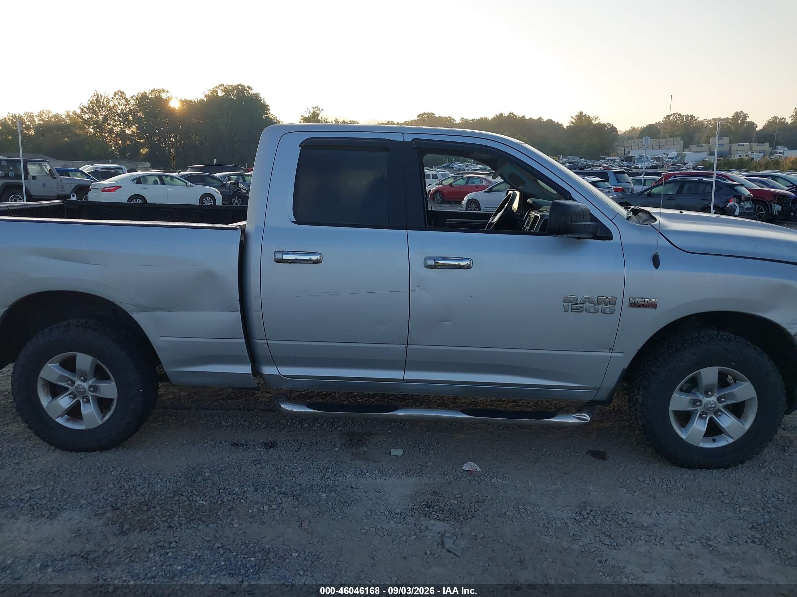 2014 Ram 1500 Slt Silver vin: 1C6RR7GT5ES359188