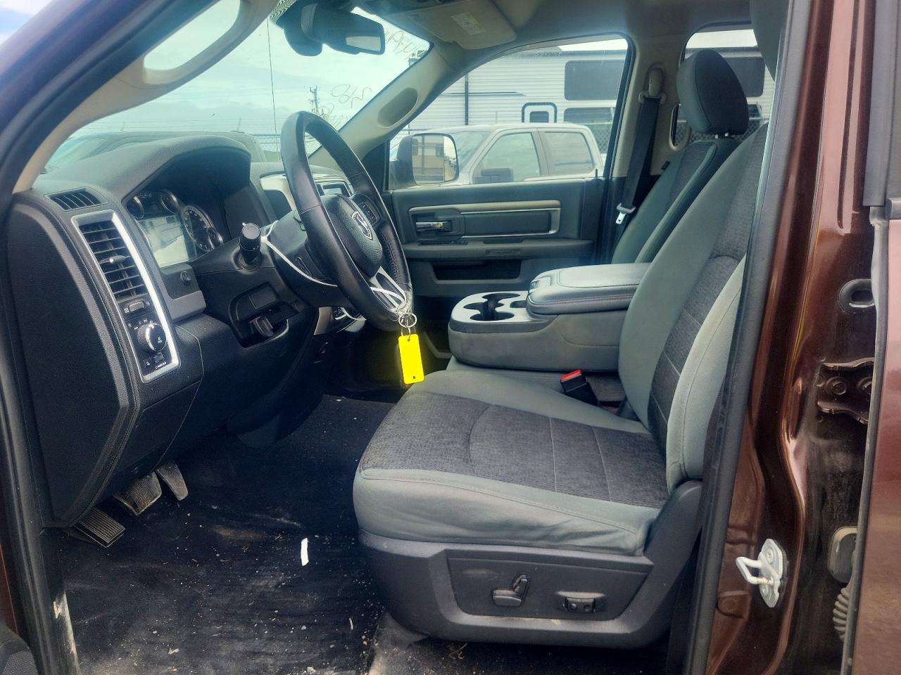 2015 Ram 1500 Slt Brown vin: 1C6RR7GT5FS752061