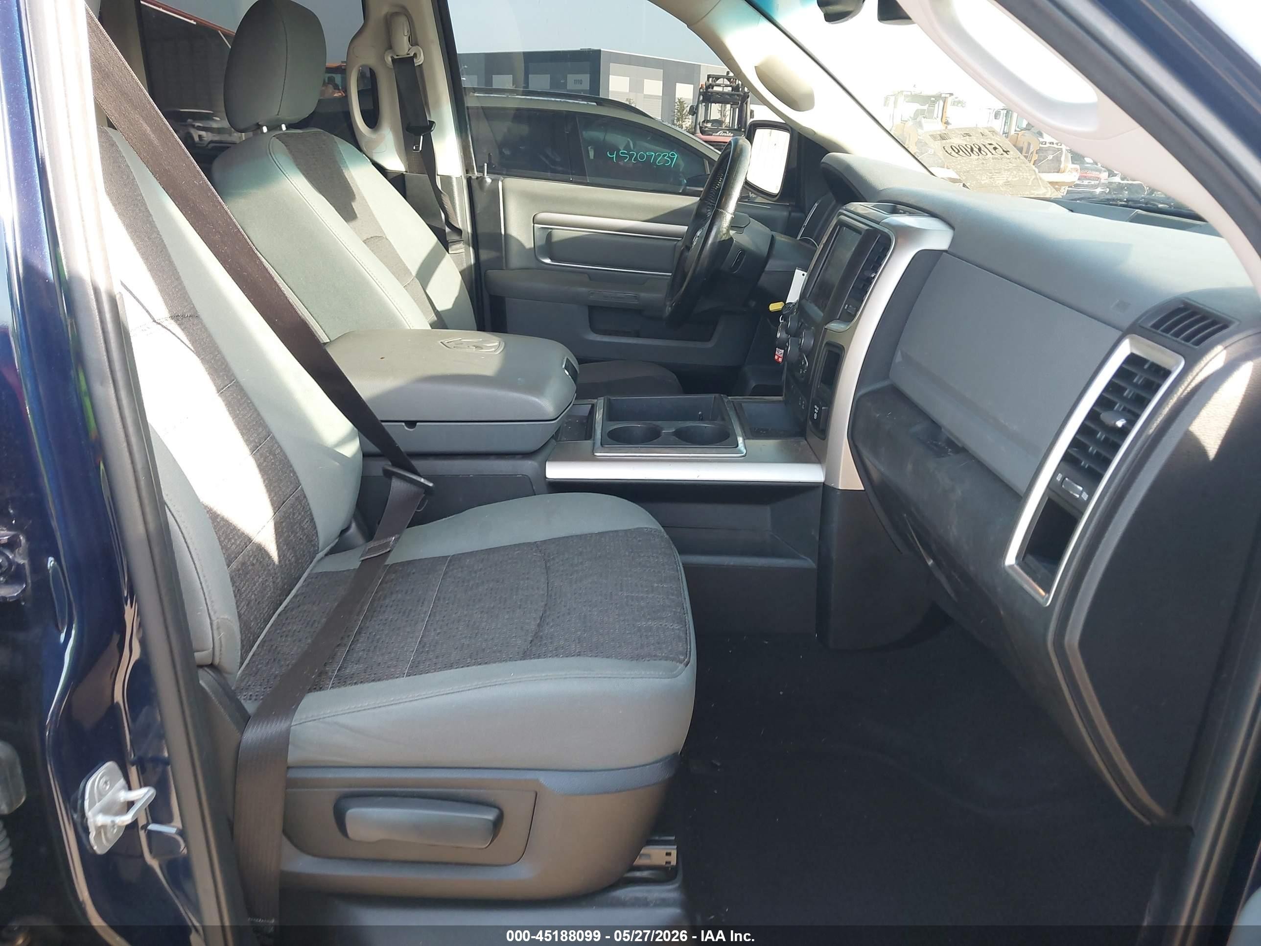 2014 Ram 1500 Big Horn Navy vin: 1C6RR7GT6ES392944