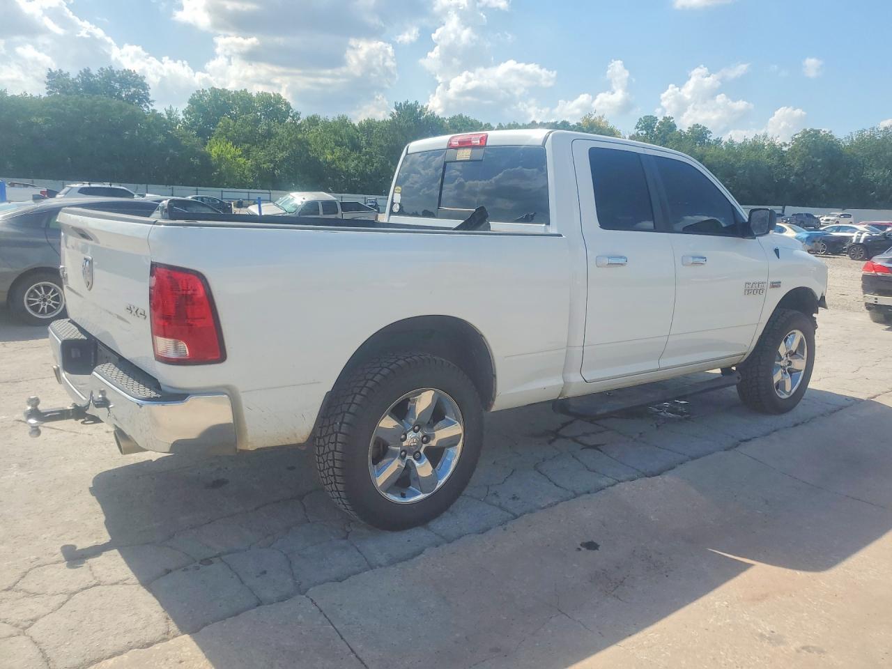 2015 Ram 1500 Slt White vin: 1C6RR7GT6FS587203