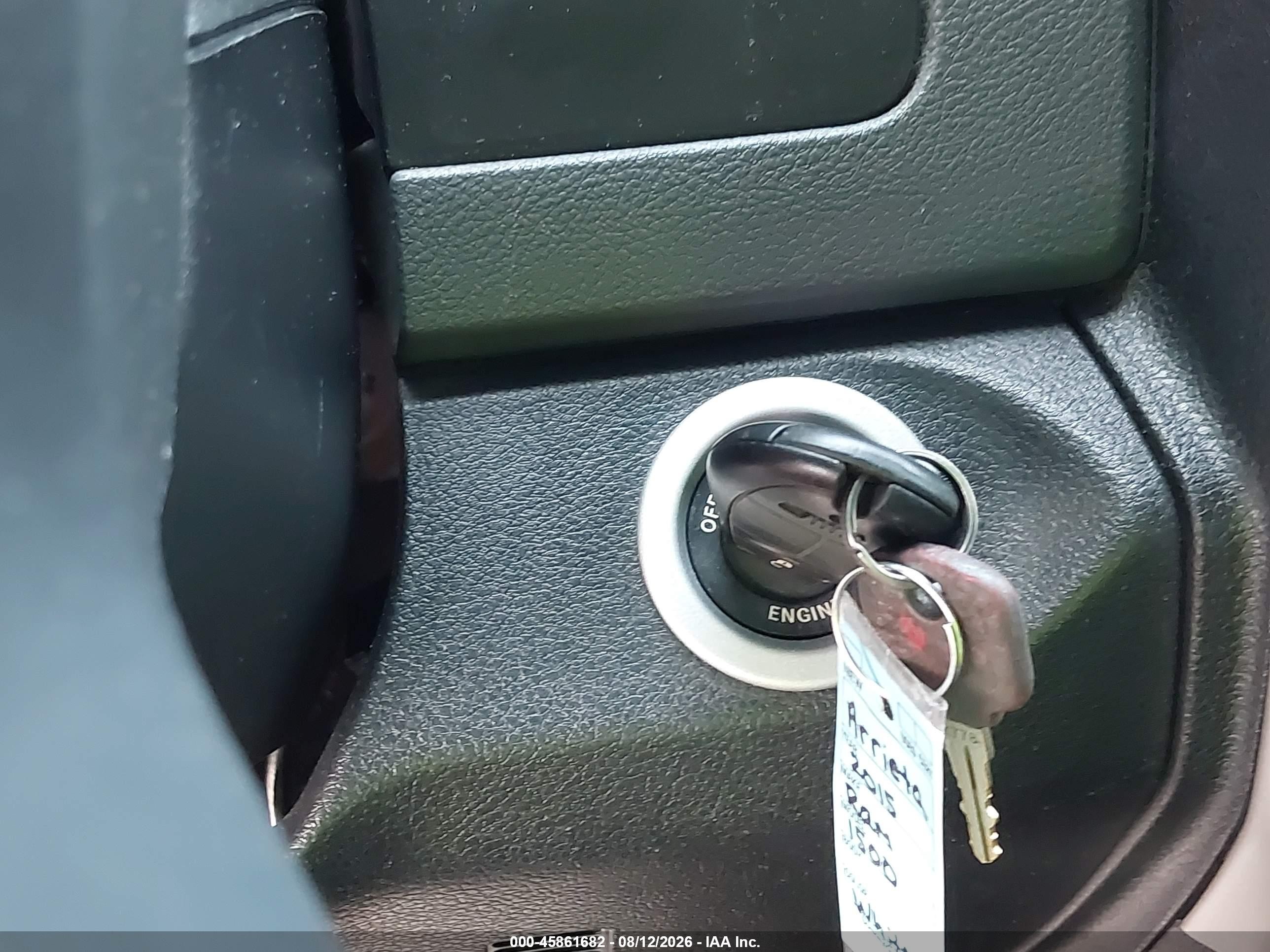 2015 Ram 1500 Big Horn Белый vin: 1C6RR7GT6FS764221