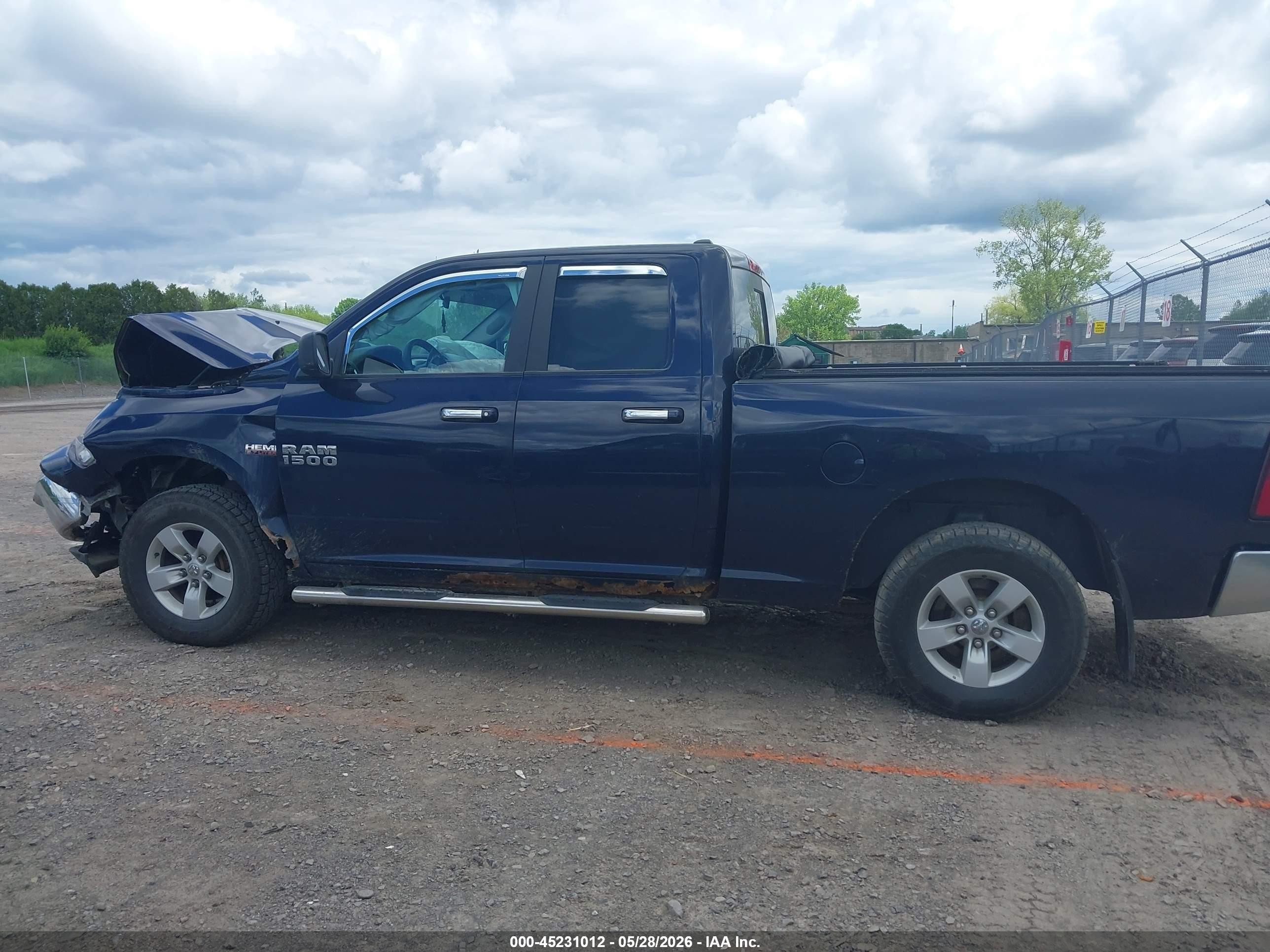 2018 Ram 1500 Slt  4x4 6'4 Box Dark Blue vin: 1C6RR7GT6JS115396