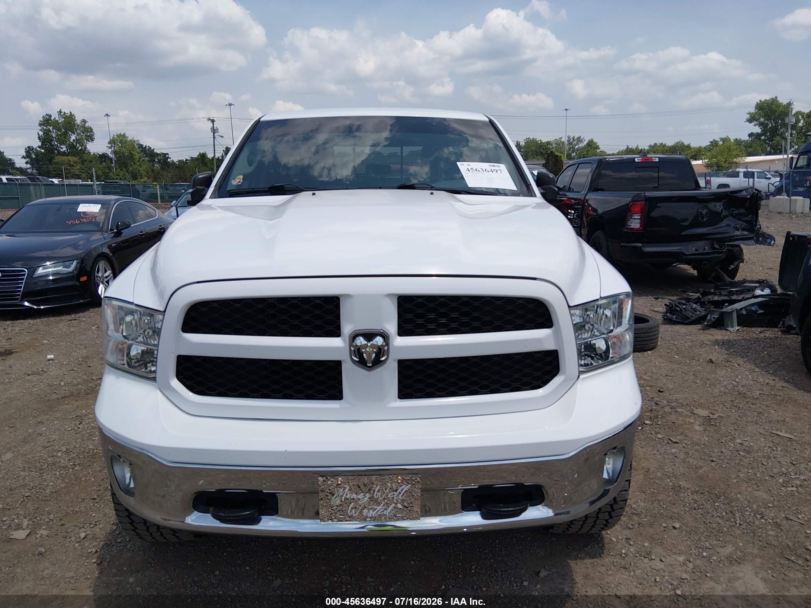 2016 Ram 1500 Slt Белый vin: 1C6RR7GT7GS327541