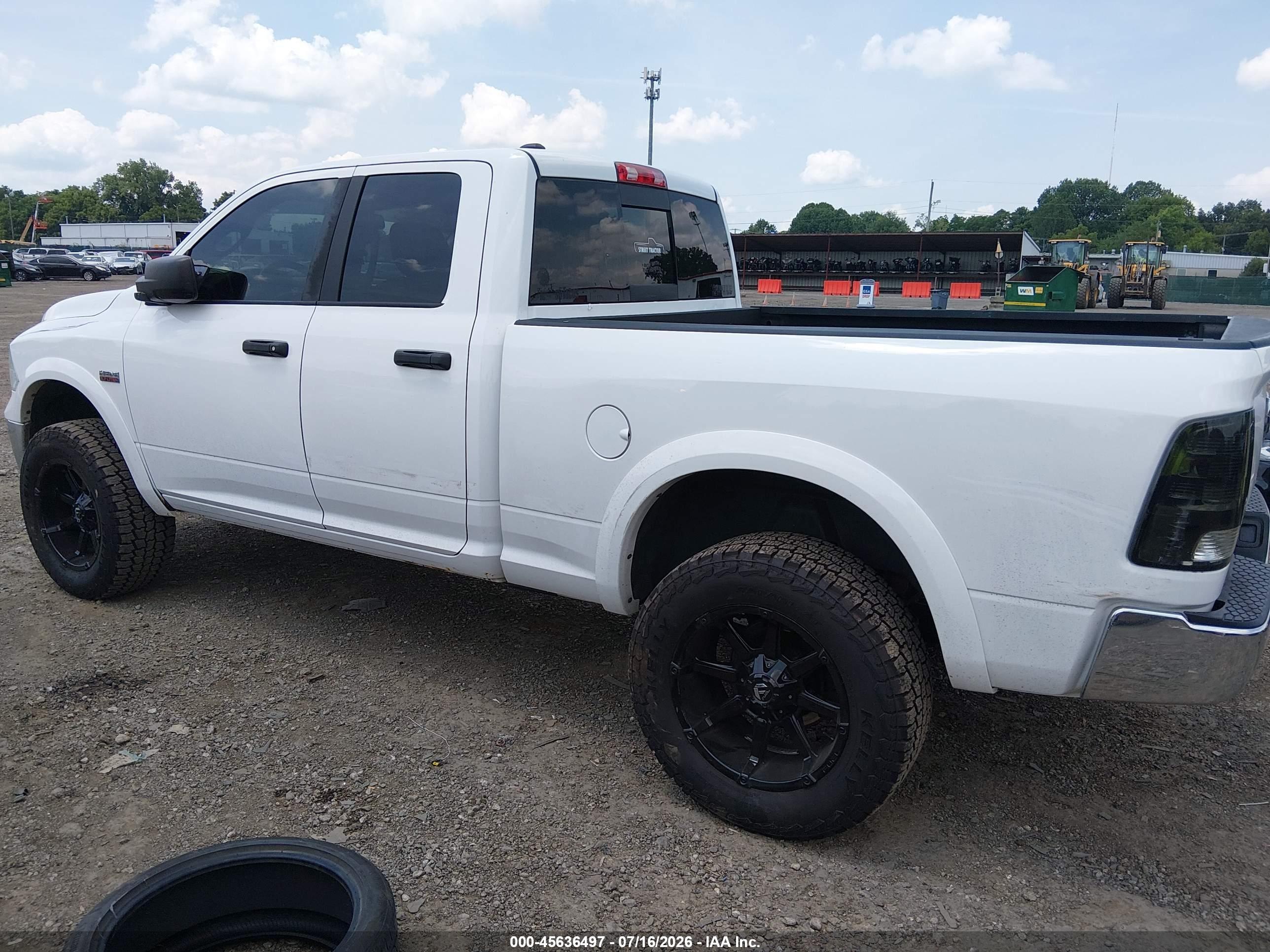 2016 Ram 1500 Slt Белый vin: 1C6RR7GT7GS327541