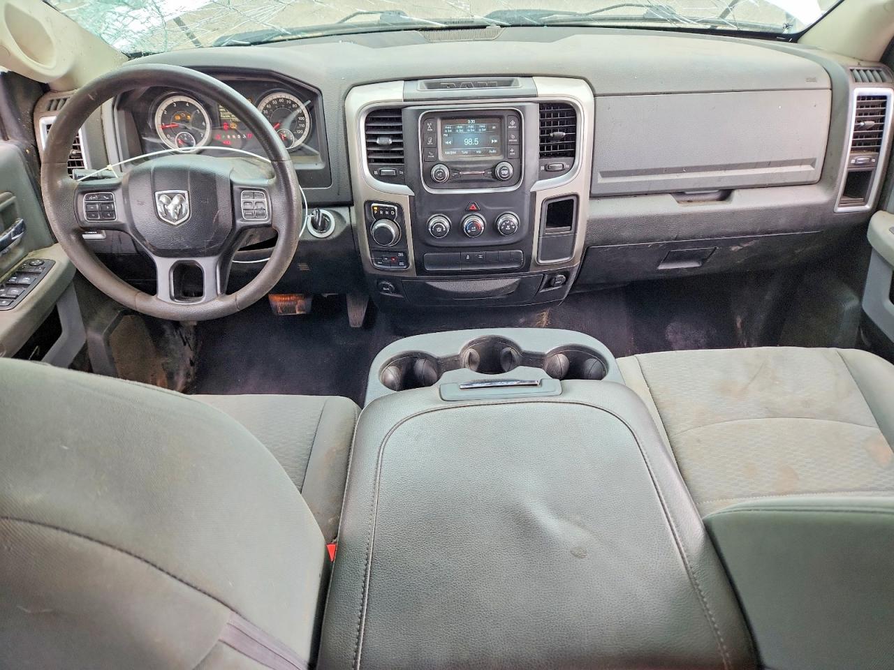 2019 Ram 1500 Classic Slt White vin: 1C6RR7GT7KS614080