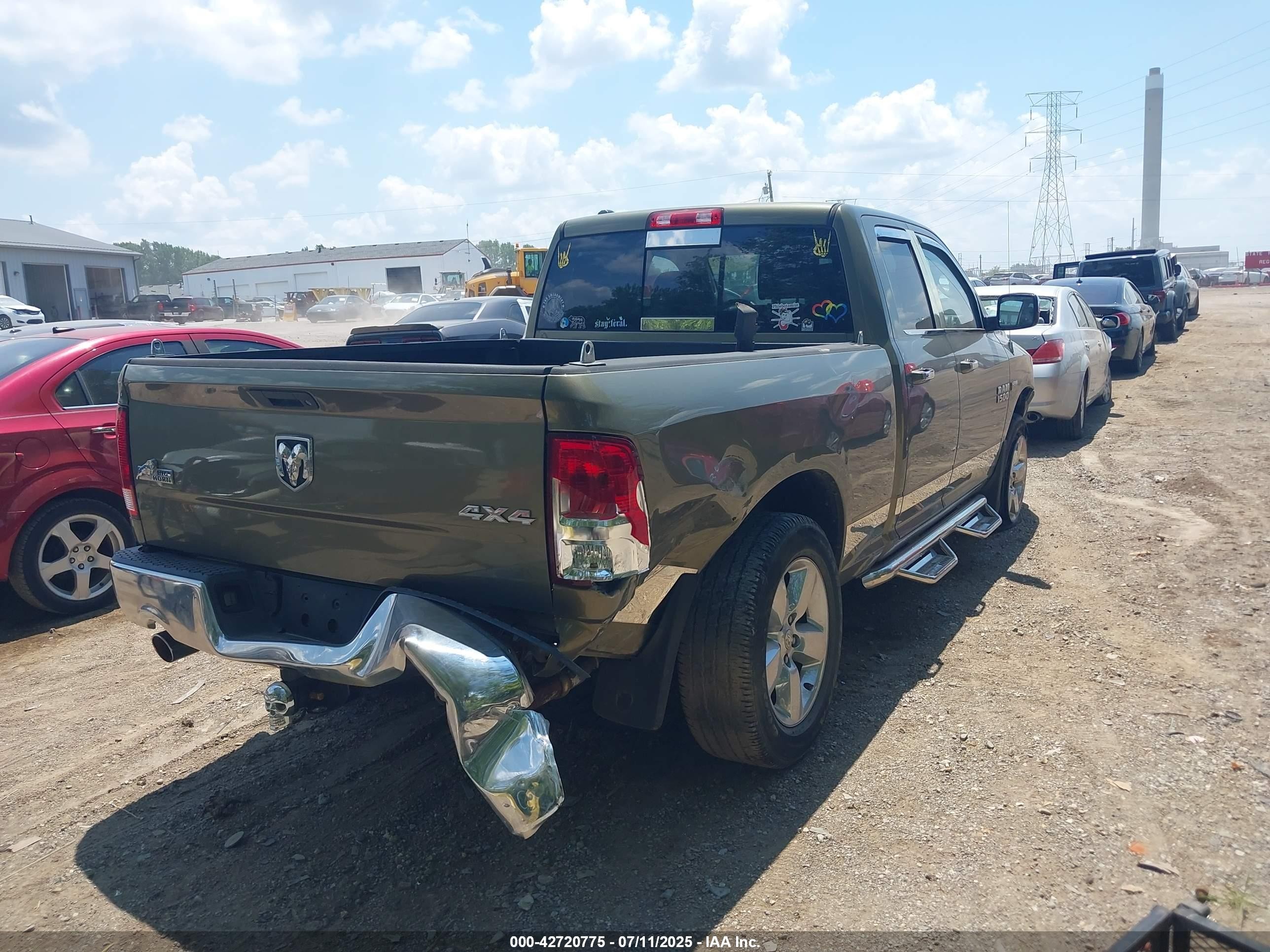 2013 Ram 1500   Brown vin: 1C6RR7GT8DS611708