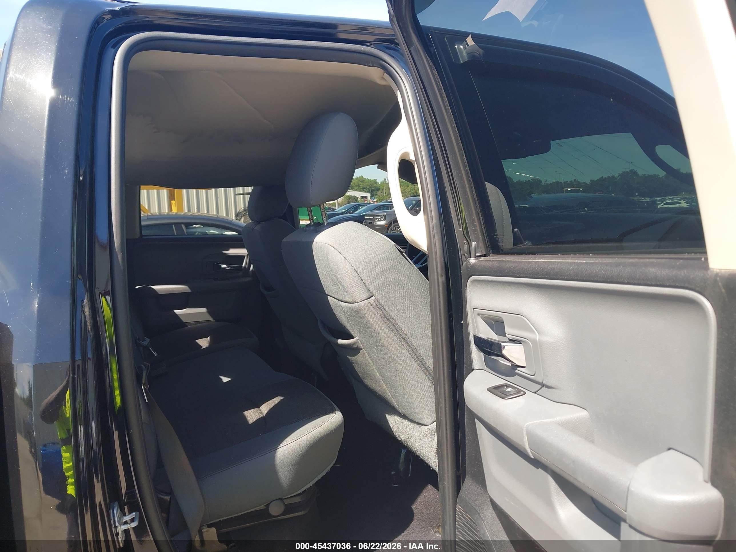 2015 Ram 1500 Big Horn Black vin: 1C6RR7GT8FS515015