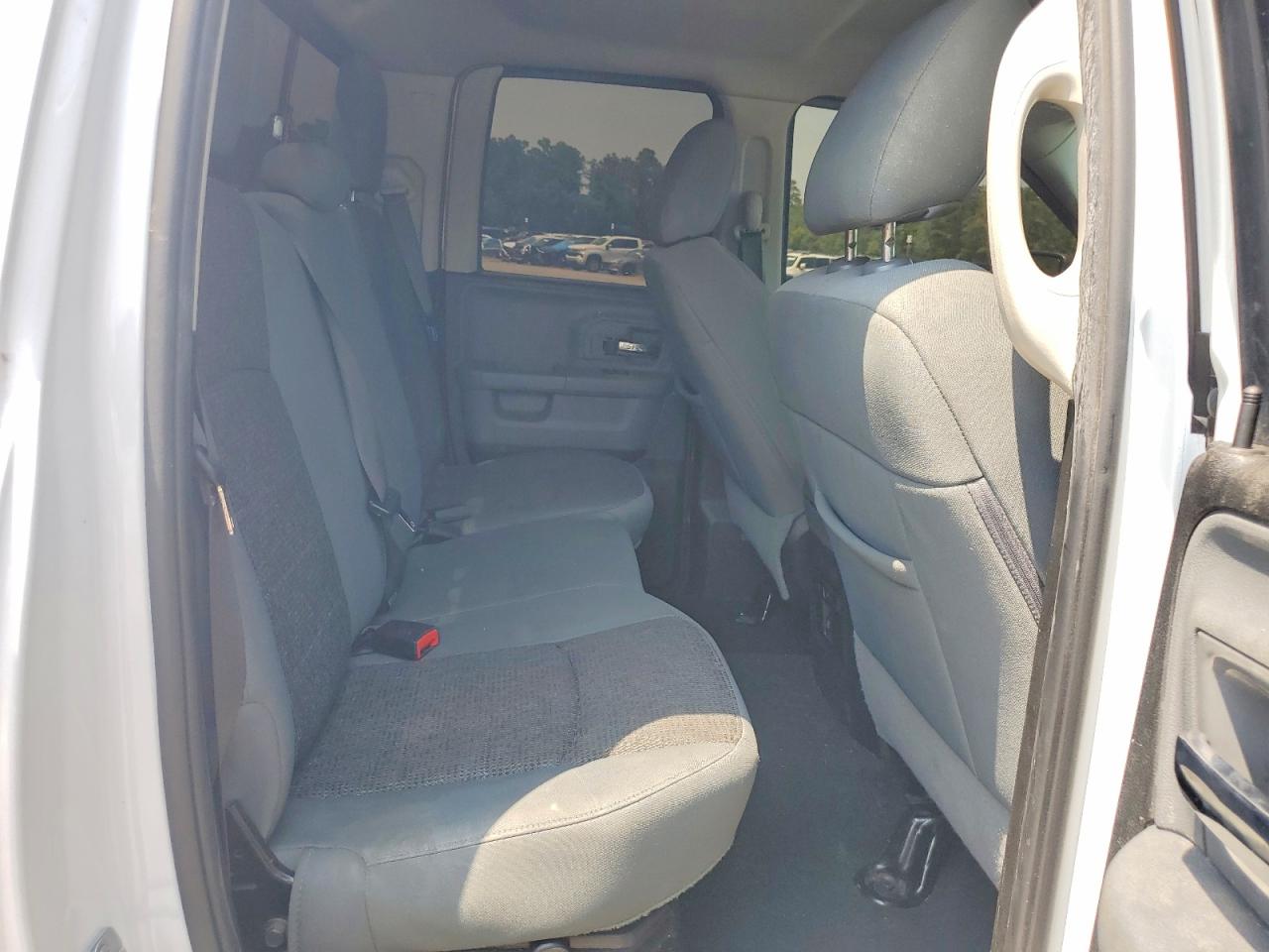 2019 Ram 1500 Classic Slt White vin: 1C6RR7GT8KS690827