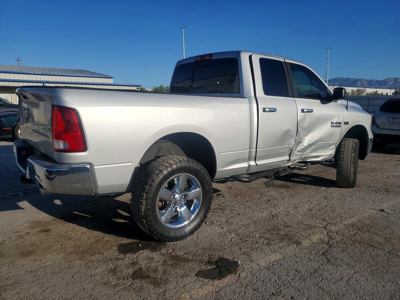 2015 Ram 1500 Slt Silver vin: 1C6RR7GT9FS530932
