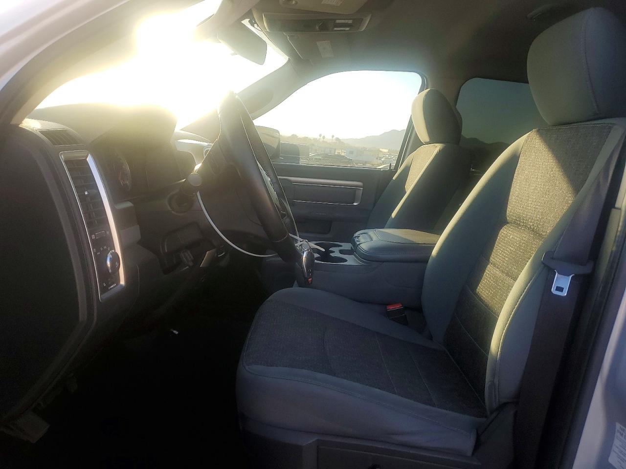 2015 Ram 1500 Slt Silver vin: 1C6RR7GT9FS530932
