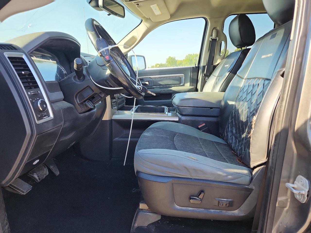 2013 Ram 1500 Slt Silver vin: 1C6RR7GTXDS605876