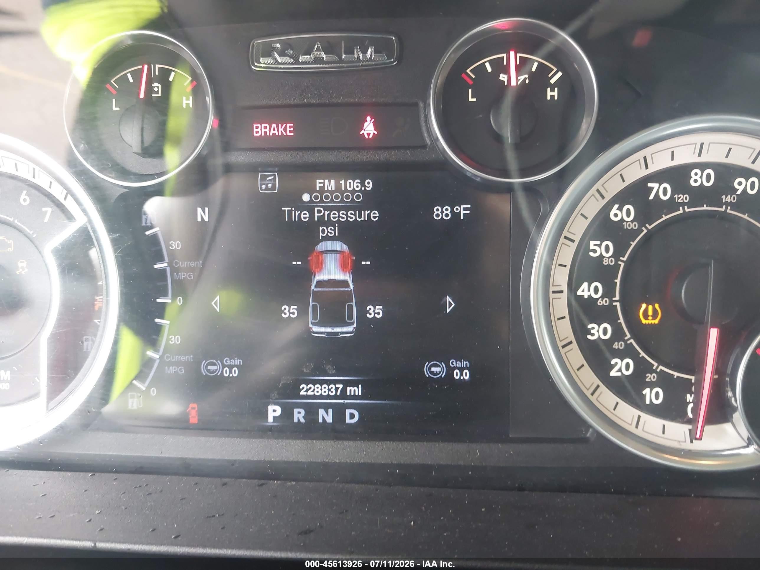 2013 Ram 1500 Lone Star Белый vin: 1C6RR7GTXDS655449