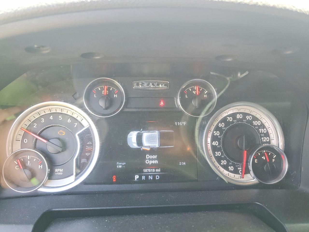 2013 Ram 1500 Slt Red vin: 1C6RR7GTXDS705976