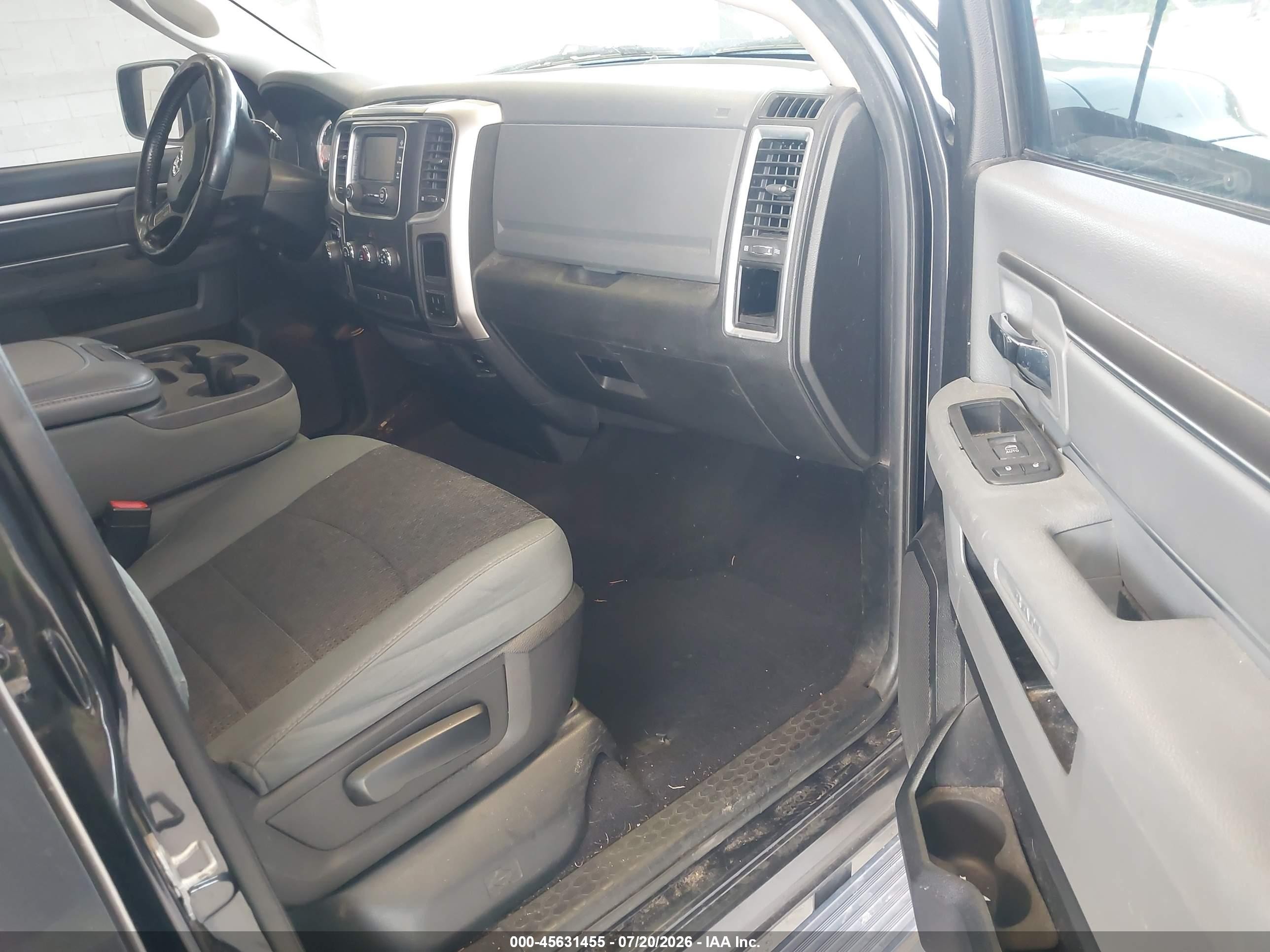 2014 Ram 1500 Big Horn Gray vin: 1C6RR7GTXES396236