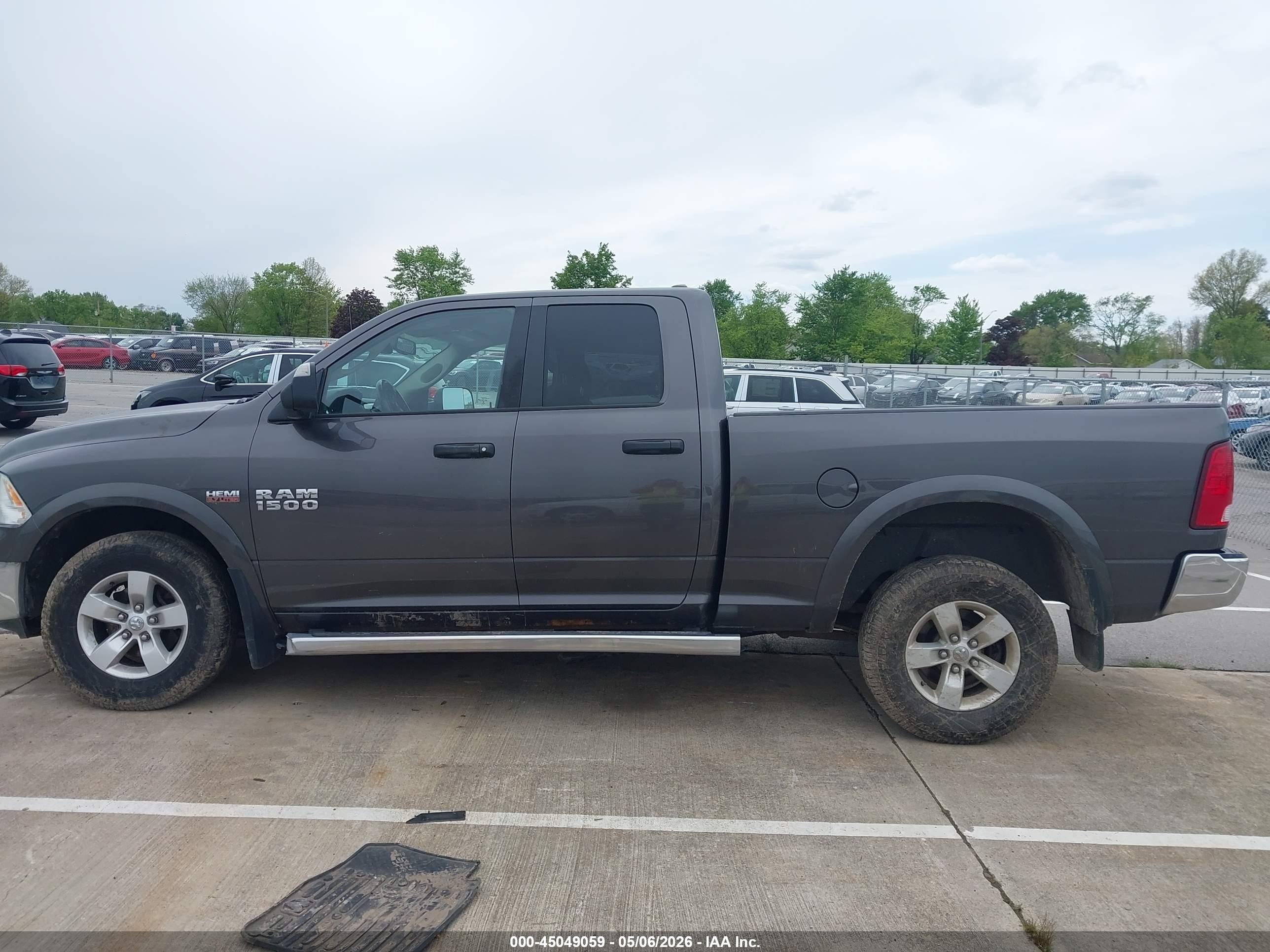 2015 Ram 1500 Slt Gray vin: 1C6RR7GTXFS723039