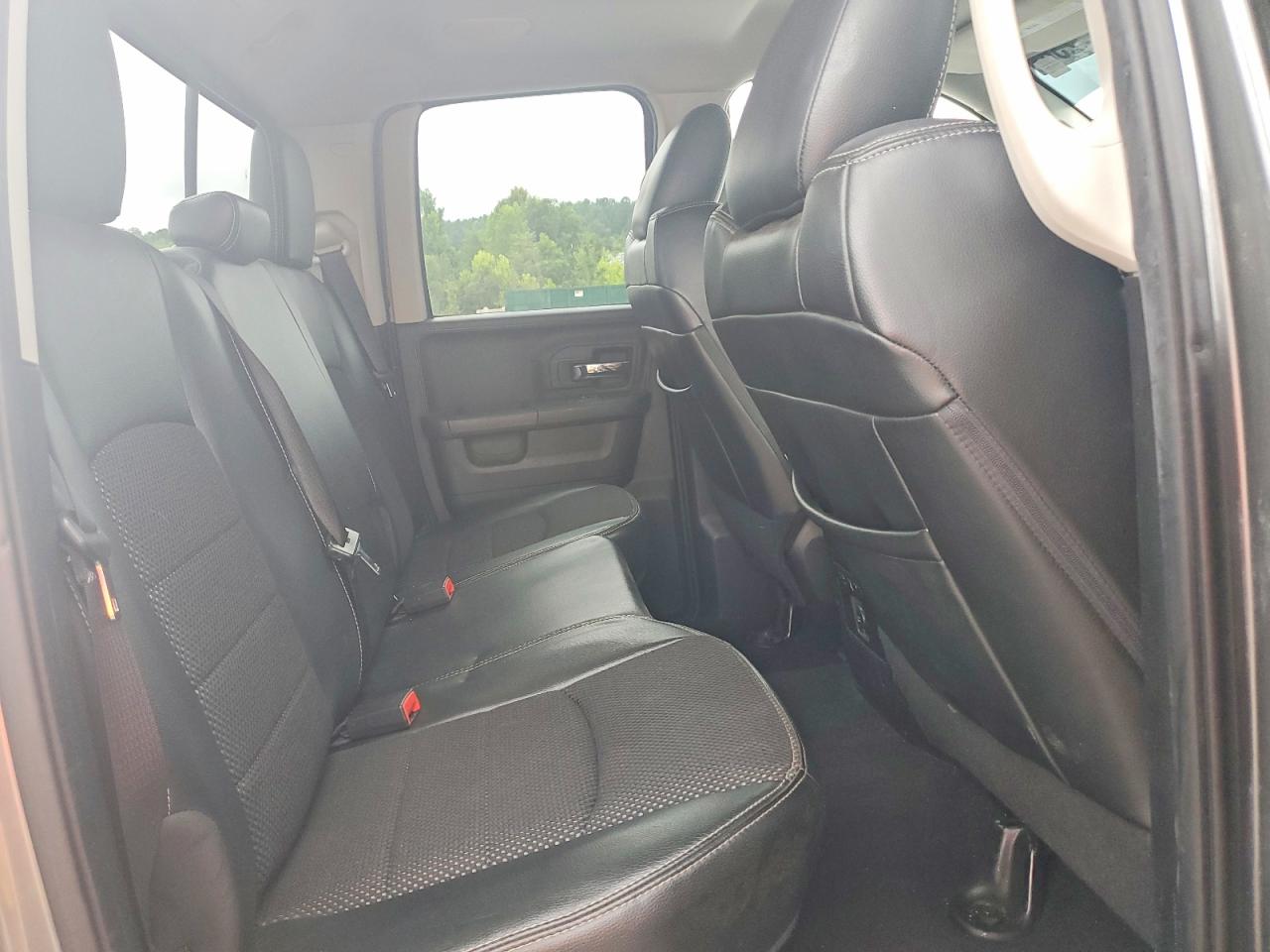 2013 Ram 1500 Sport Gray vin: 1C6RR7HT2DS582575